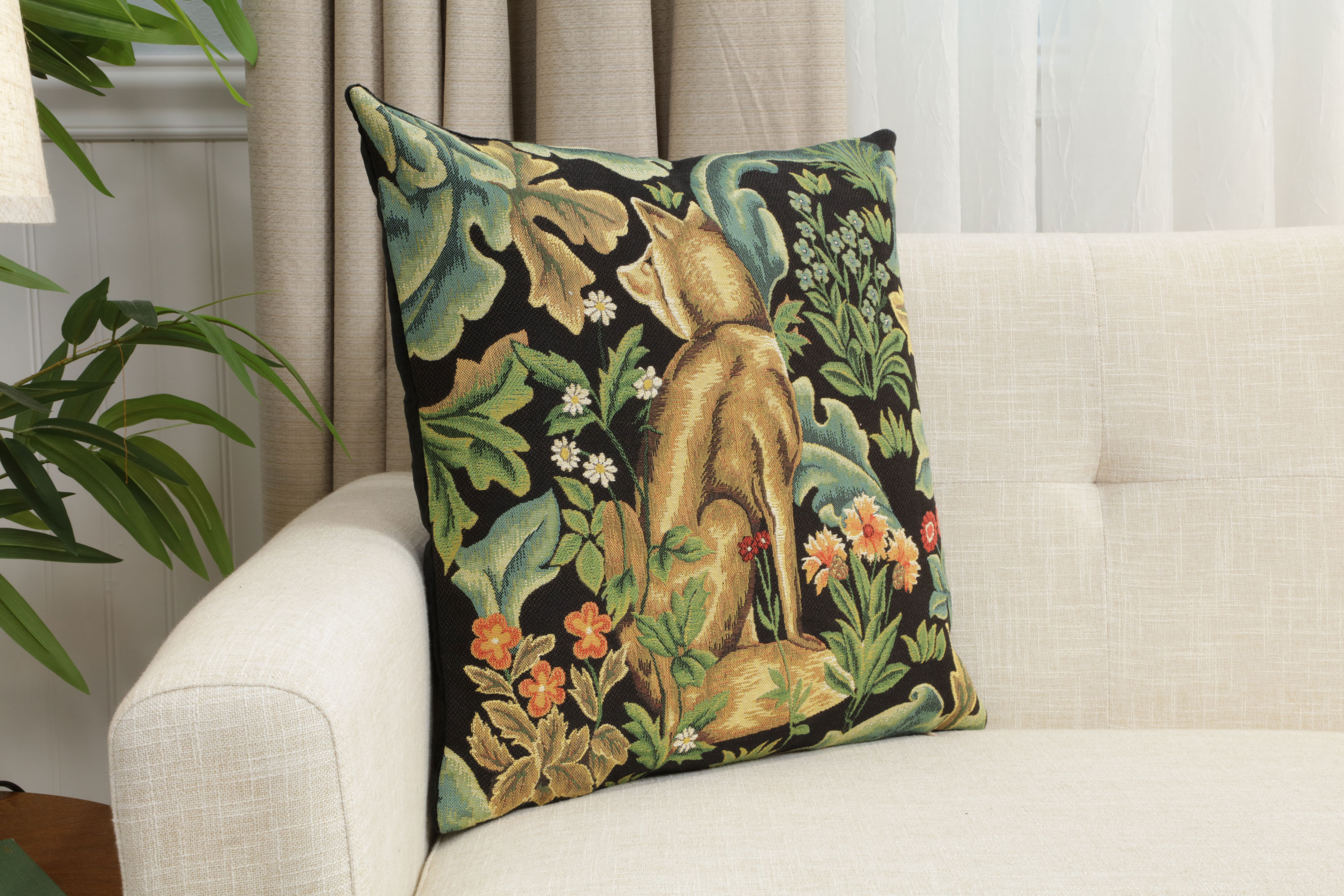Black Wolf Belgian Tapestry Pillow Cover 18x18 inch 100% Cotton Belgian Jacquard Woven Cushion Cover