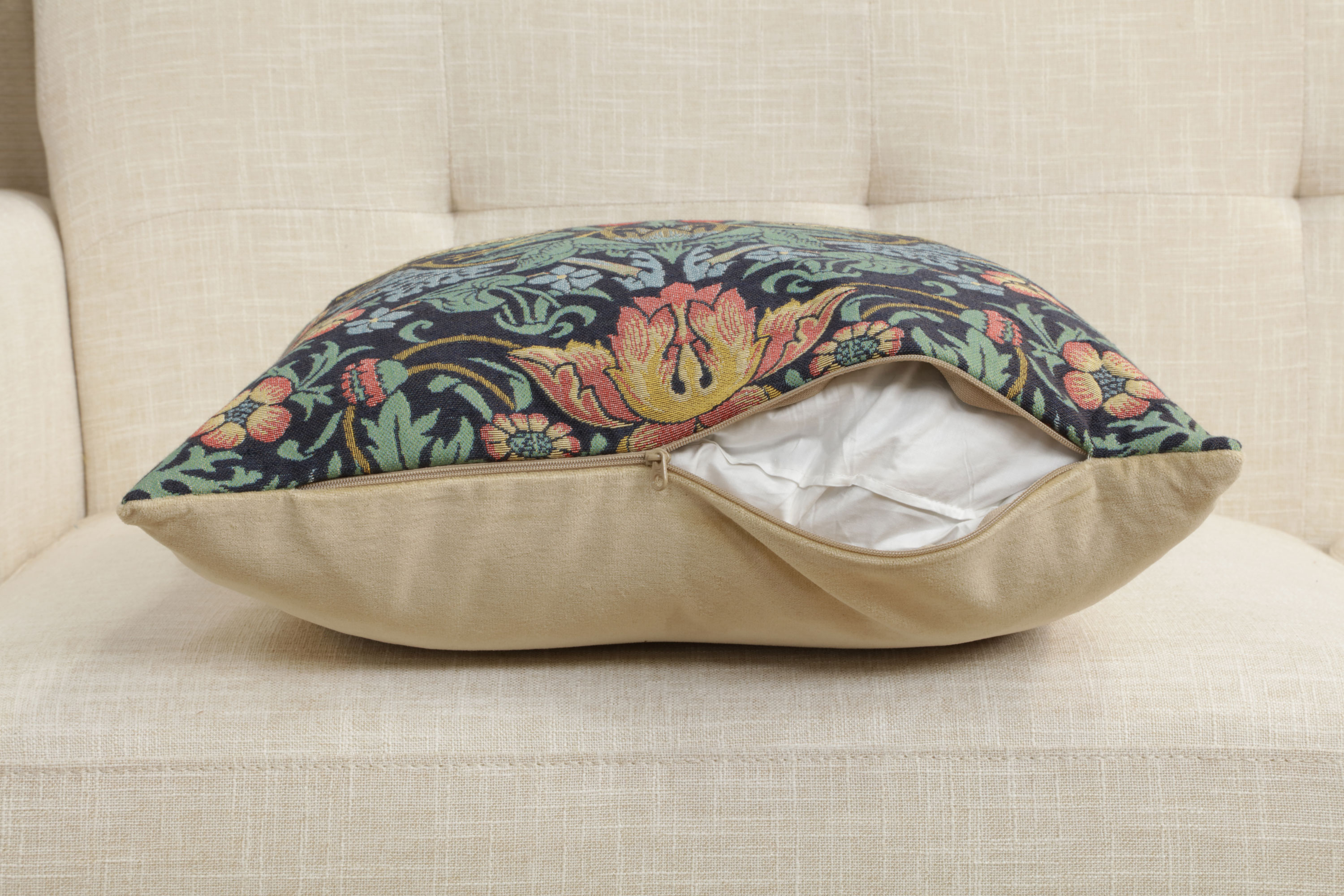 Blue Strawberry Belgian Tapestry Pillow Cover 18x18 inch 100% Cotton Belgian Jacquard Woven Cushion Cover