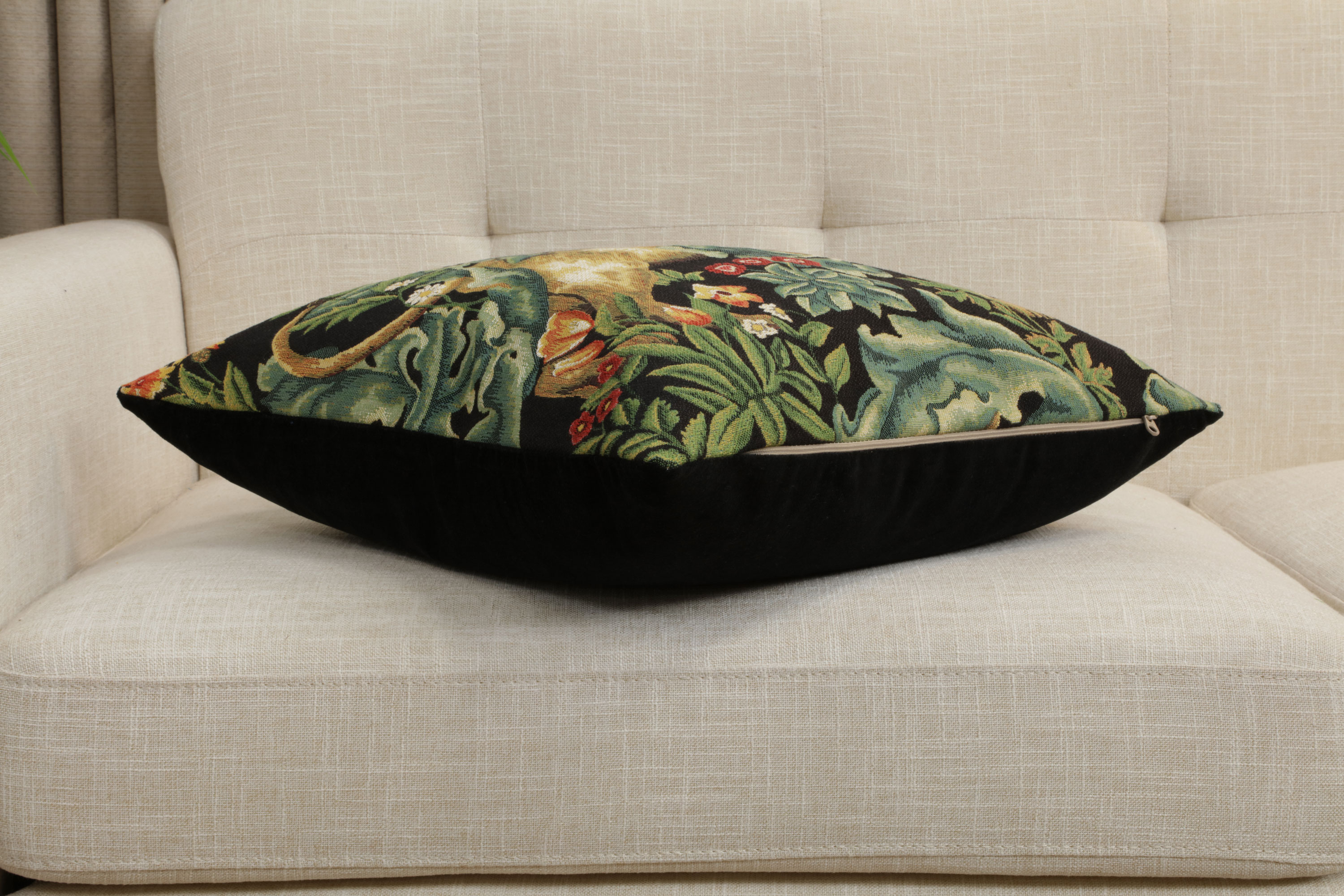 Black Lion Belgian Tapestry Pillow Cover 18x18 inch 100% Cotton Belgian Jacquard Woven Cushion Cover