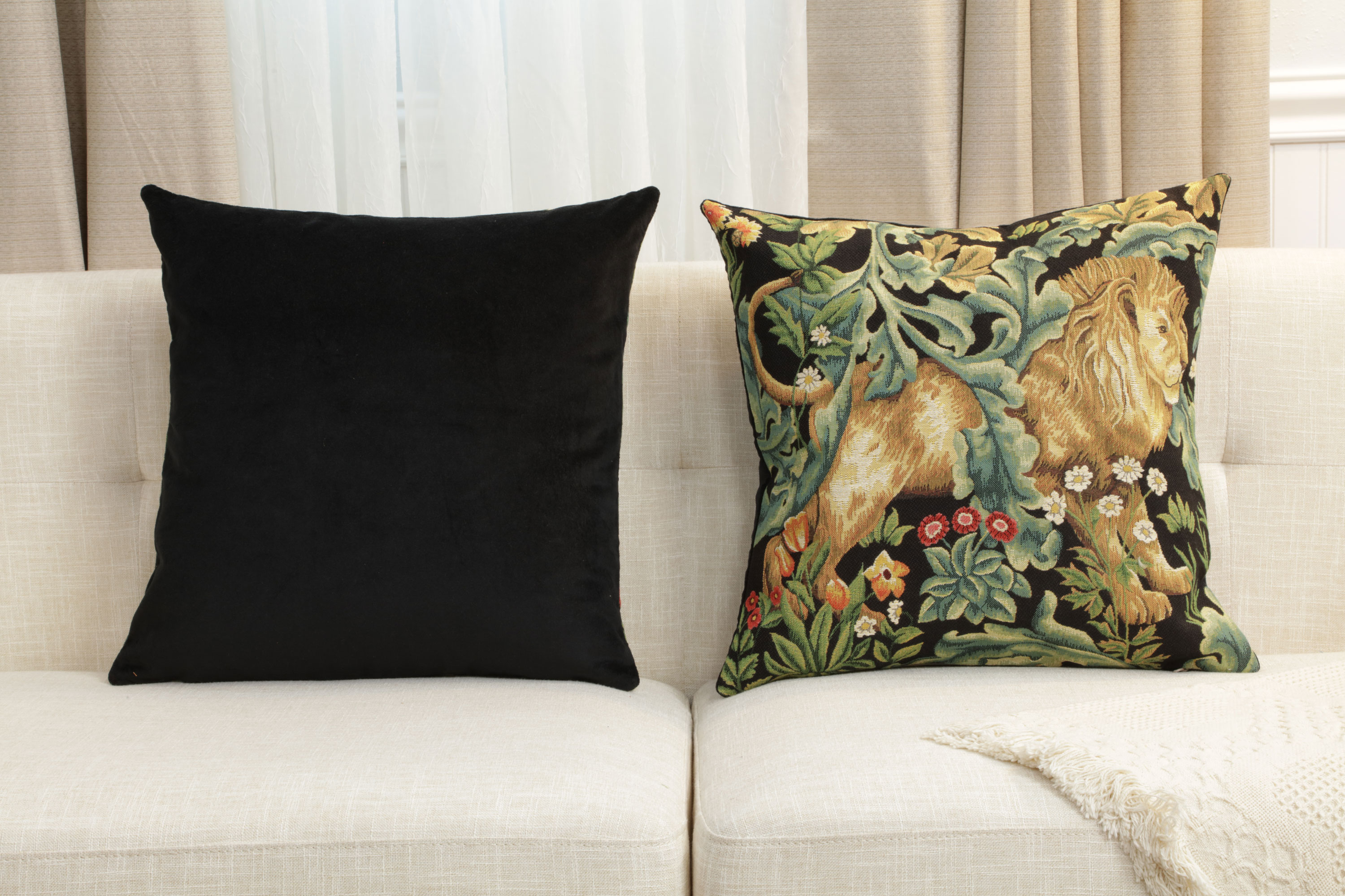 Black Lion Belgian Tapestry Pillow Cover 18x18 inch 100% Cotton Belgian Jacquard Woven Cushion Cover