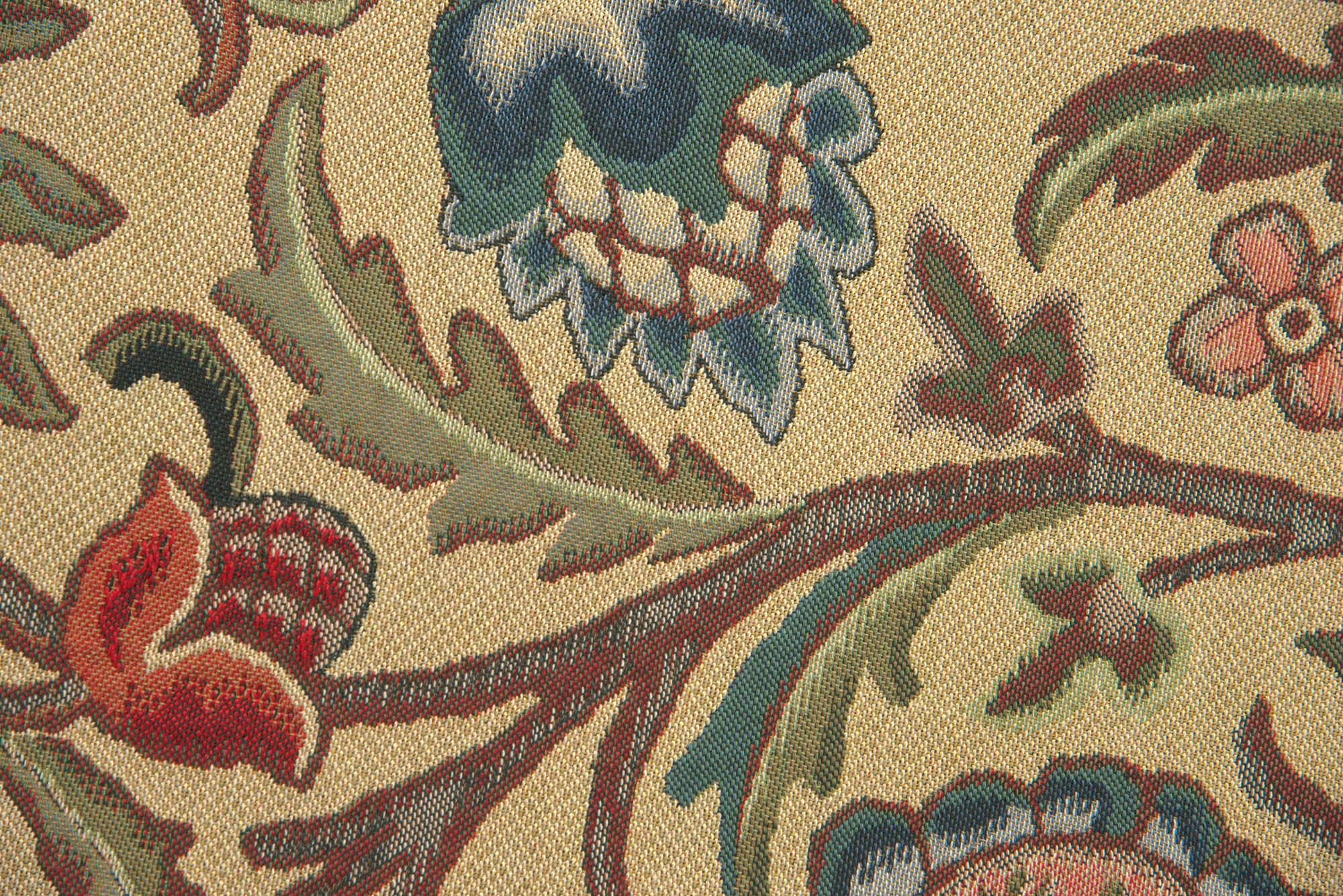 William Morris The Tree of Life Forest Red Tapestry Wall Hanging 68 x 81 in