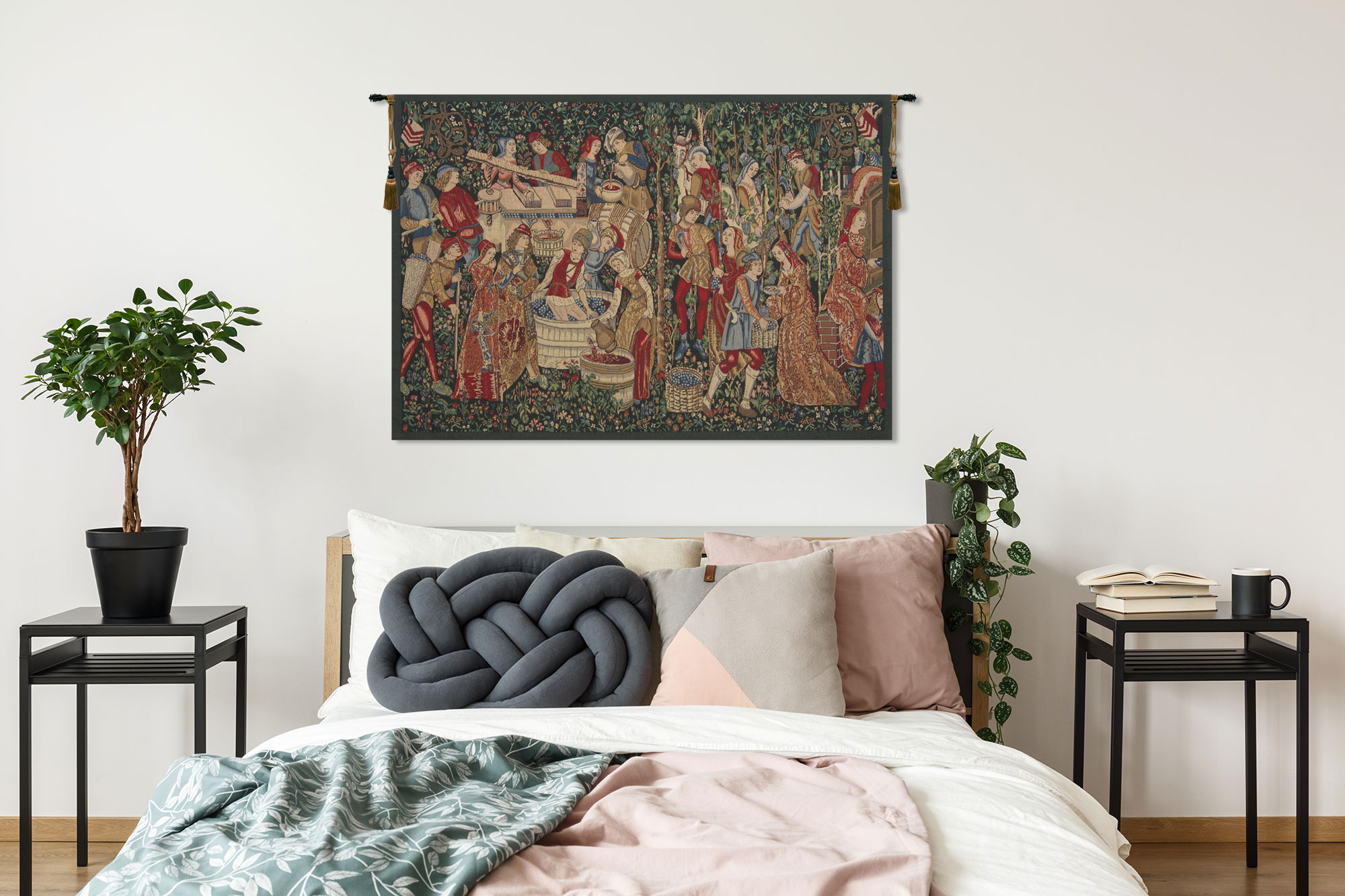 Vendages Red Small Belgian Tapestry 34x47 Medieval Grape Harvest Vineyard Jacquard Woven Wall Hanging