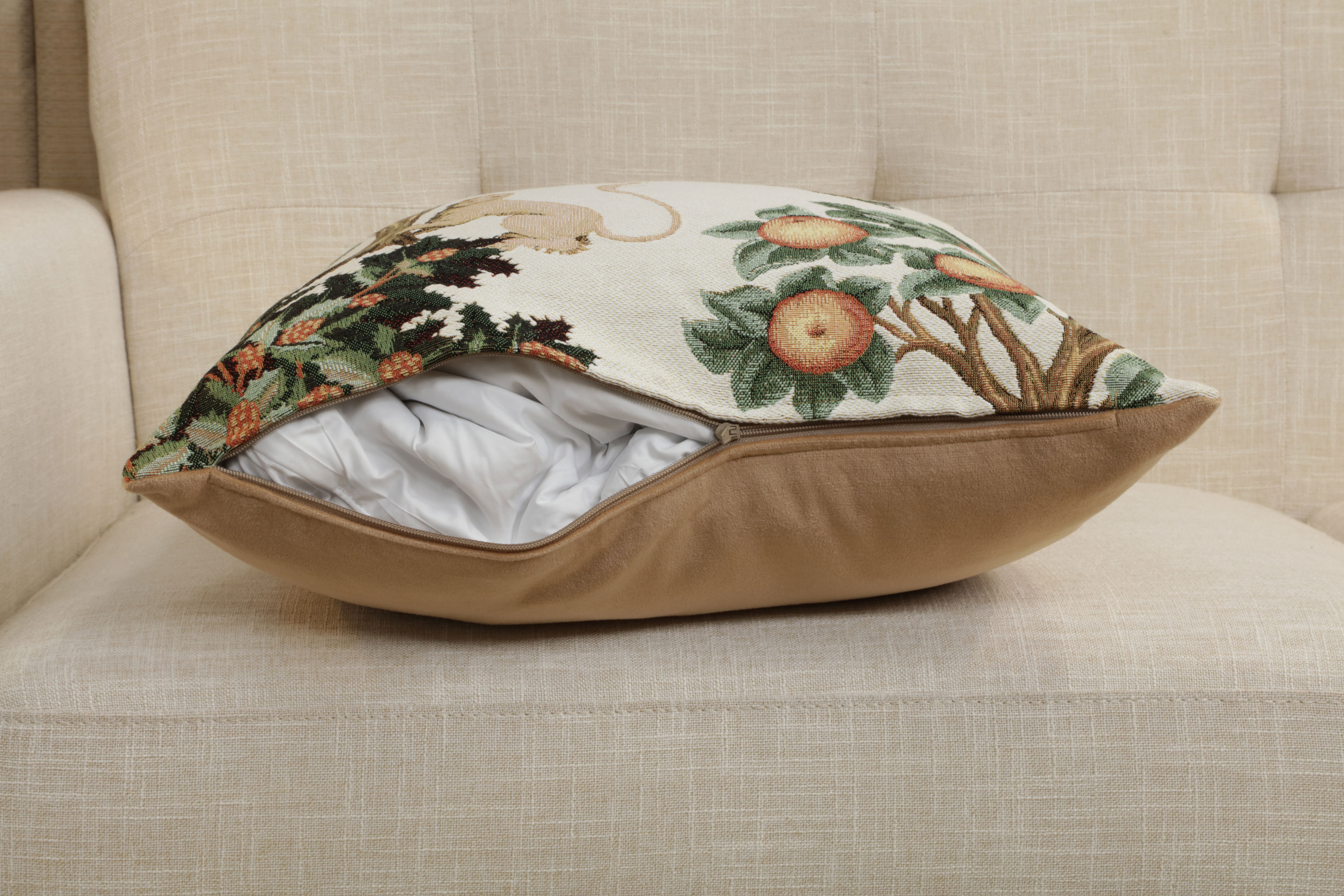Medieval Lion and Pheasant Forest White Tapestry Pillow Cover 19x19 Inch Cotton Jacquard Woven Cushion Cover