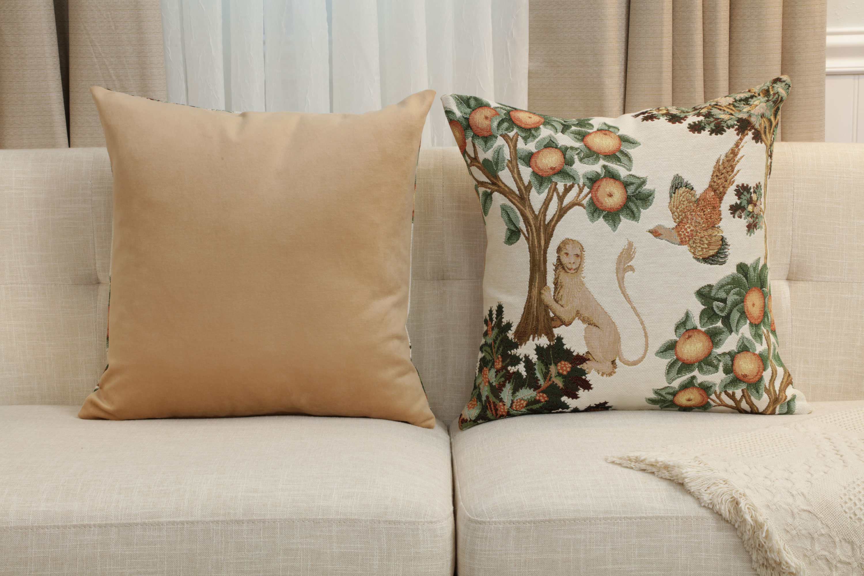 Medieval Lion and Pheasant Forest White Tapestry Pillow Cover 19x19 Inch Cotton Jacquard Woven Cushion Cover