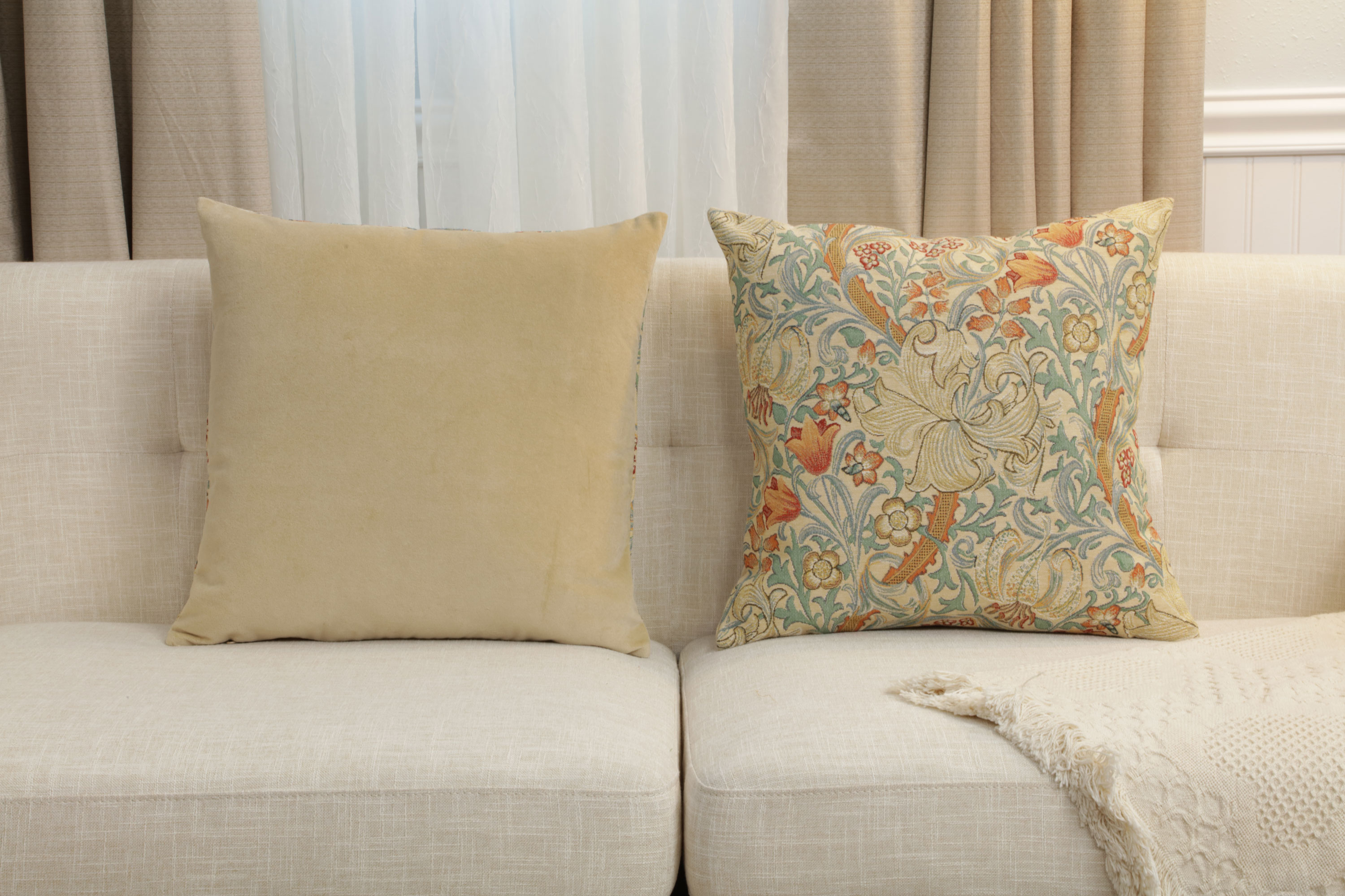 Golden Lily Light Belgian Tapestry Pillow Cover 18x18 inch 100% Cotton Belgian Jacquard Woven Cushion Cover