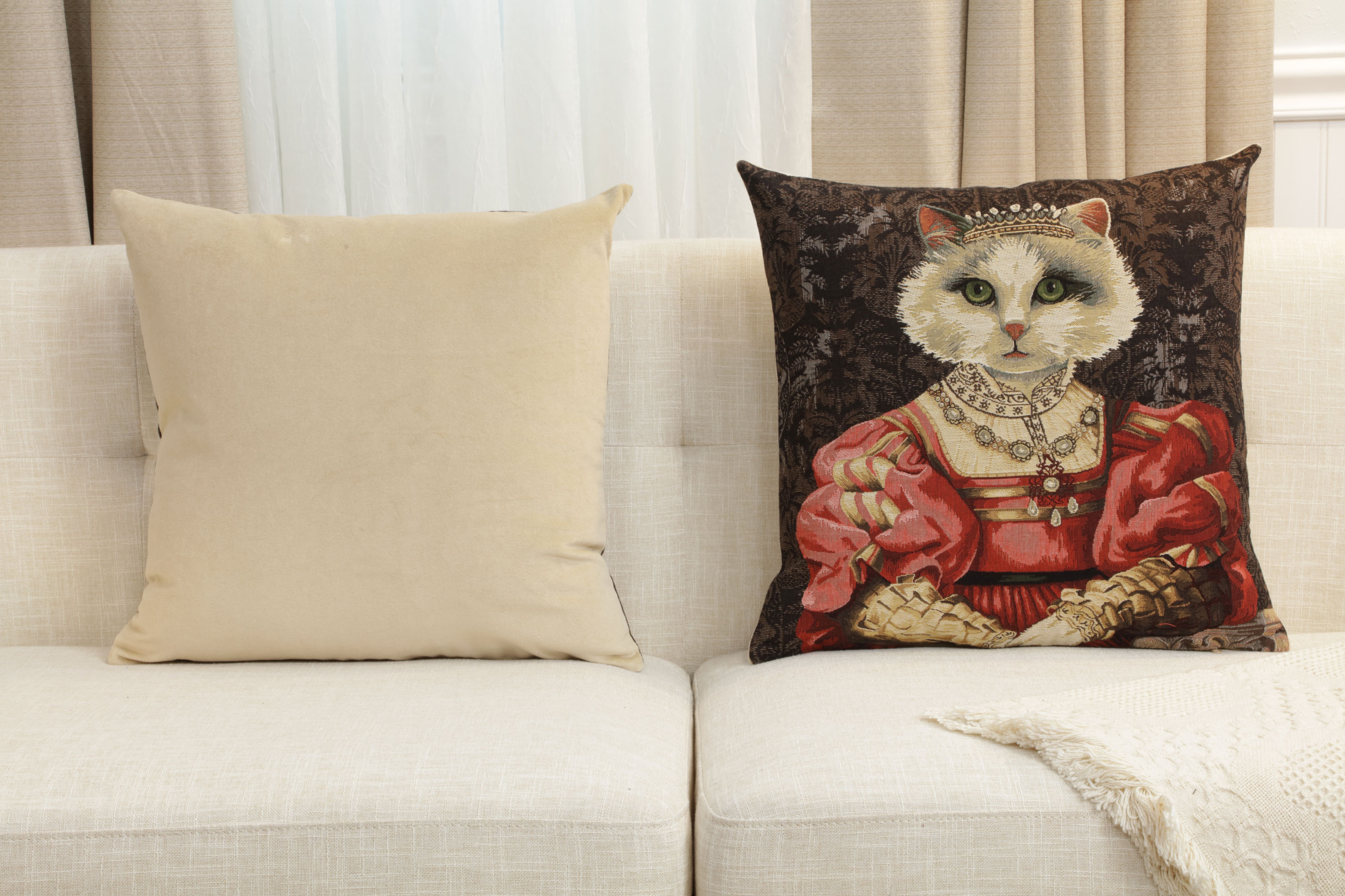 Cat with Crown Belgian Tapestry Pillow Cover 18x18 Inch Cotton Jacquard Woven Cushion Cover