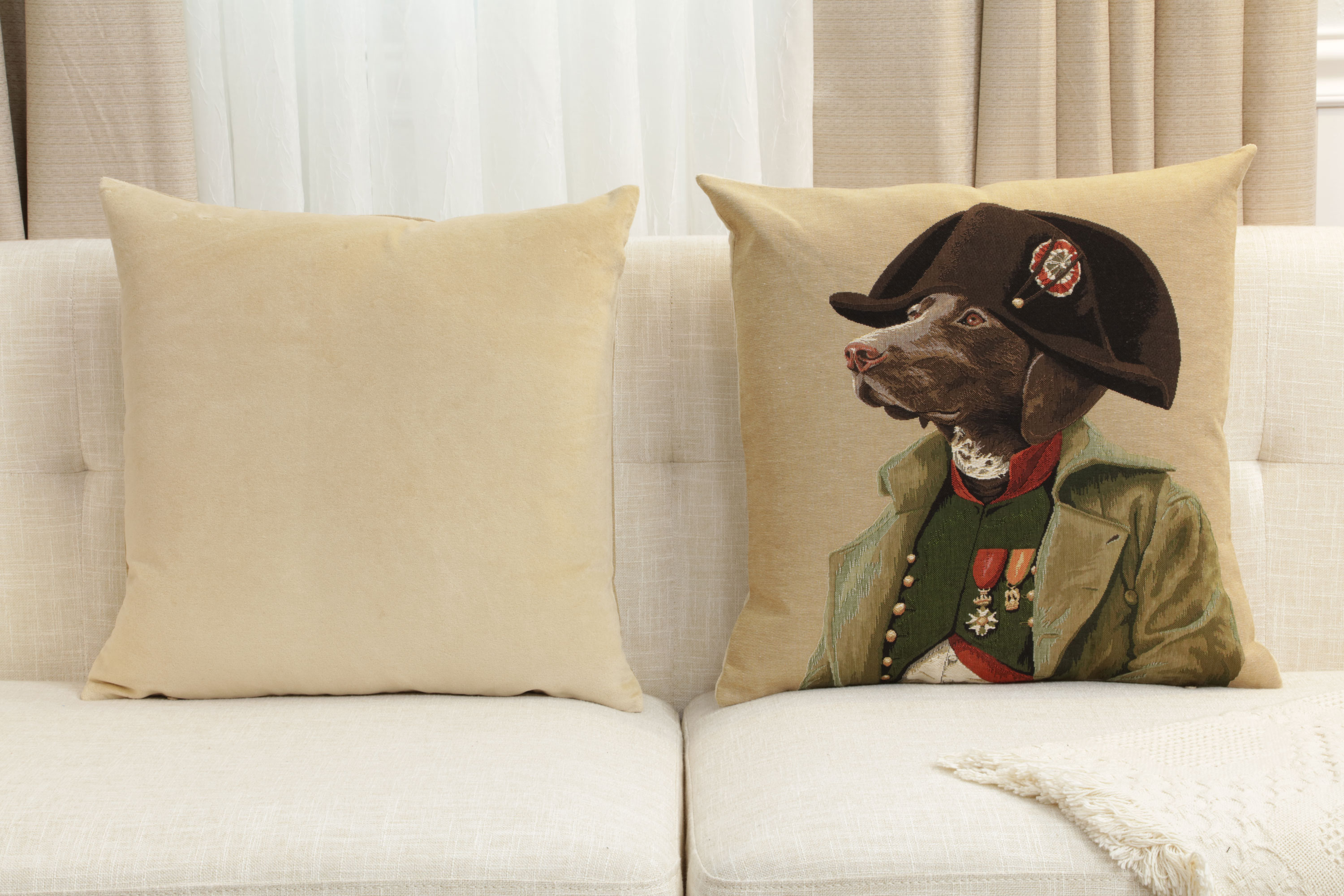 Napoleon Chien Tapestry Pillow Cover 18x18 Inch Cotton Jacquard Woven Cushion Cover