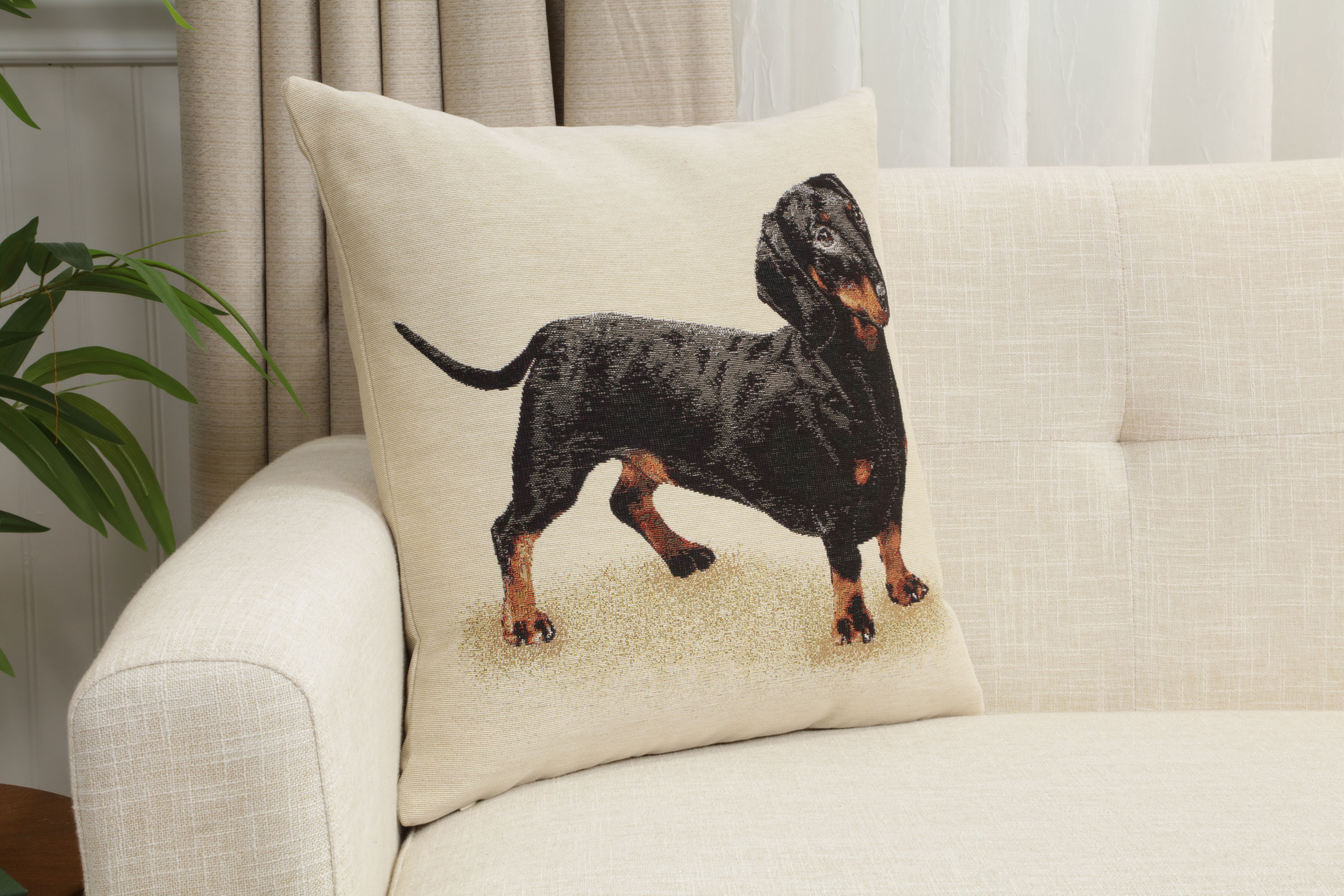Pickles the Dachshund Tapestry Pillow Cover 18x18 Inch Cotton Jacquard Woven Cushion Cover