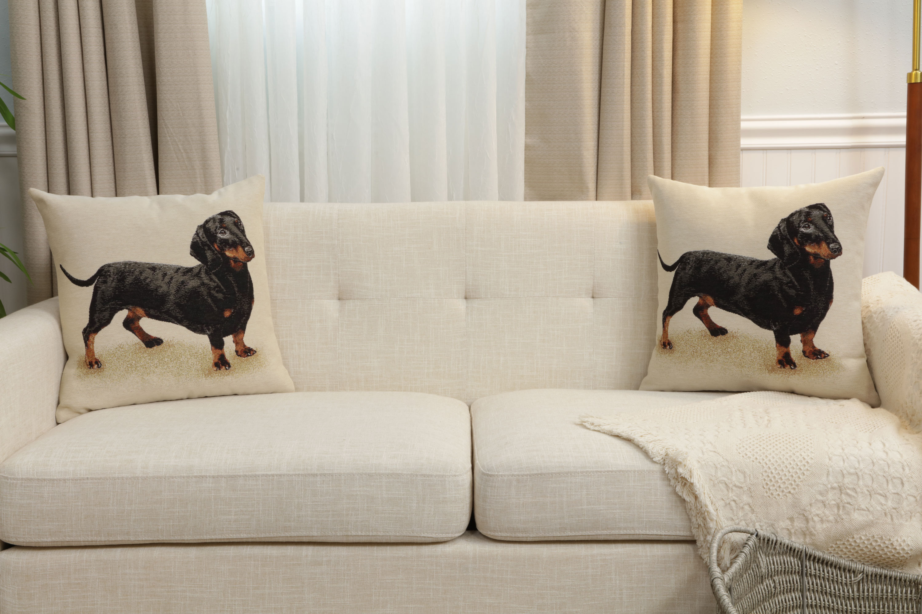 Pickles the Dachshund Tapestry Pillow Cover 18x18 Inch Cotton Jacquard Woven Cushion Cover