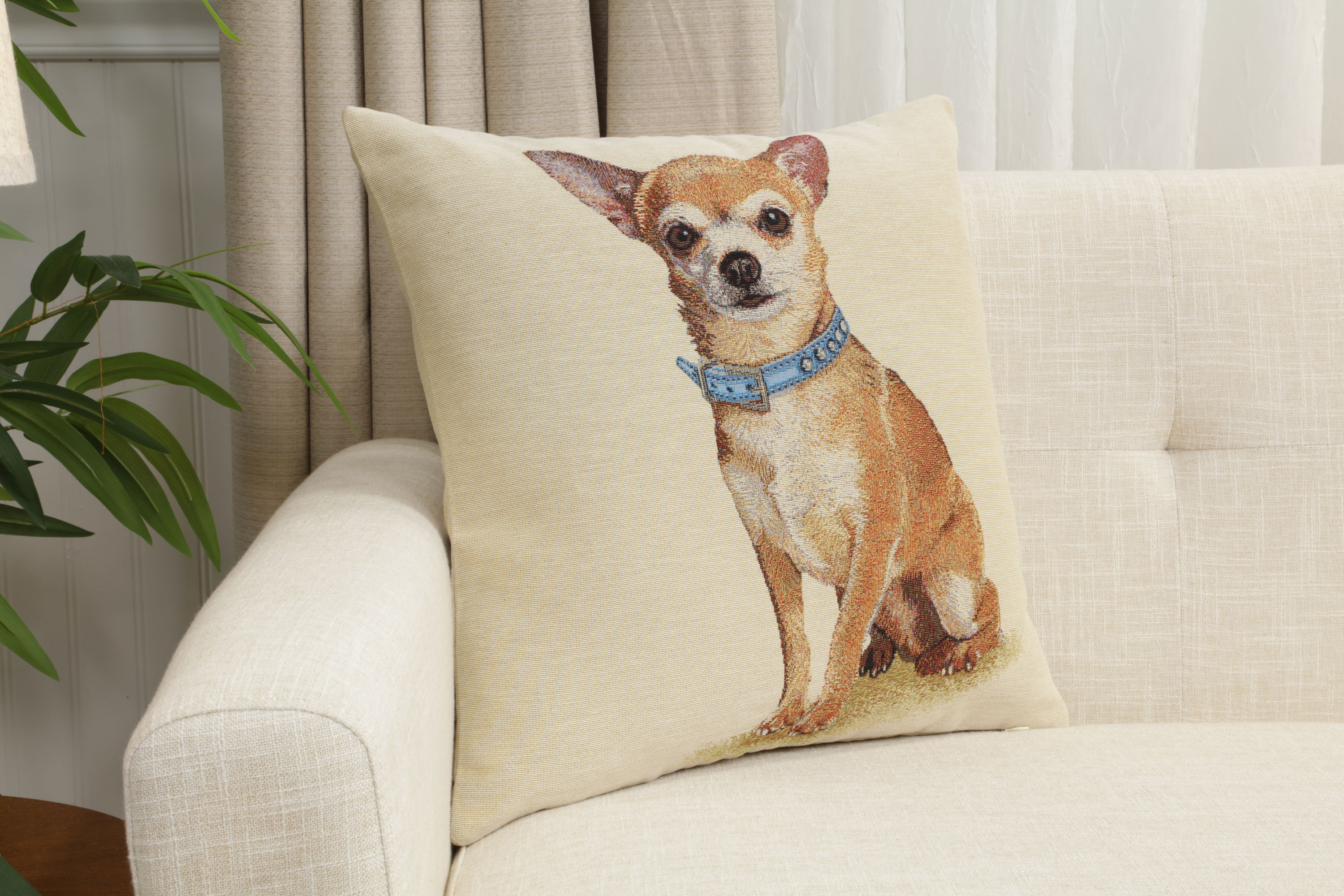 The Chihuahua Tapestry Pillow Cover 18x18 Inch Cotton Jacquard Woven Cushion Cover