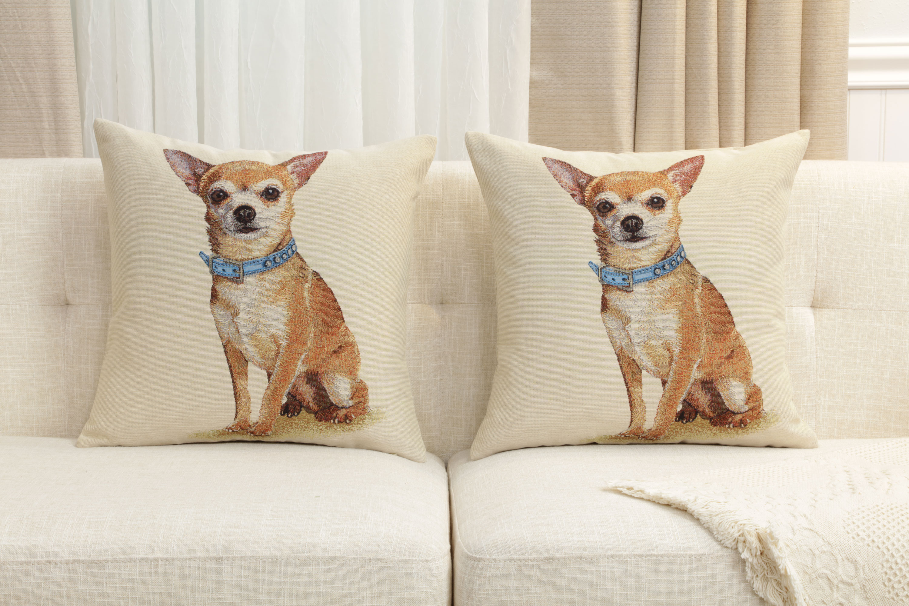 The Chihuahua Tapestry Pillow Cover 18x18 Inch Cotton Jacquard Woven Cushion Cover
