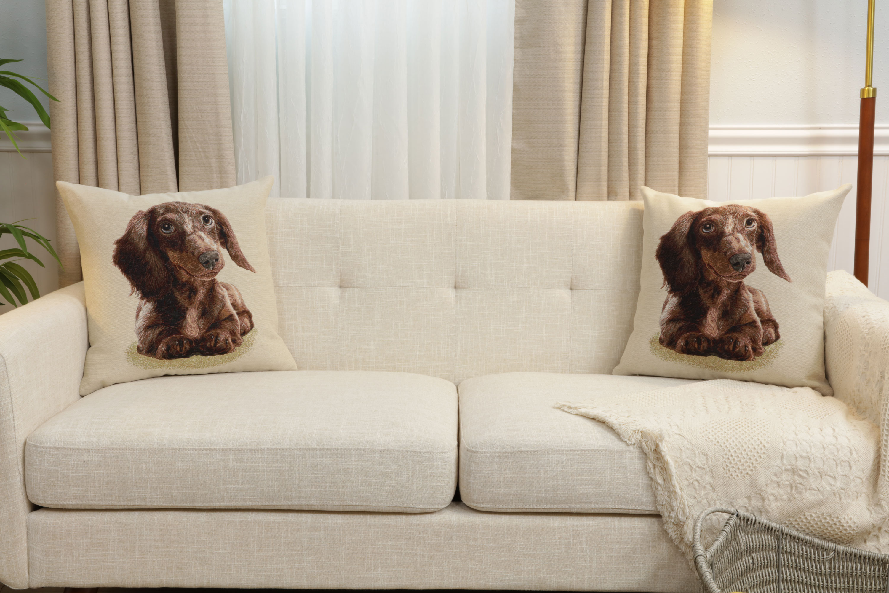 Little Dachshund Tapestry Pillow Cover 18x18 Inch Cotton Jacquard Woven Cushion Cover