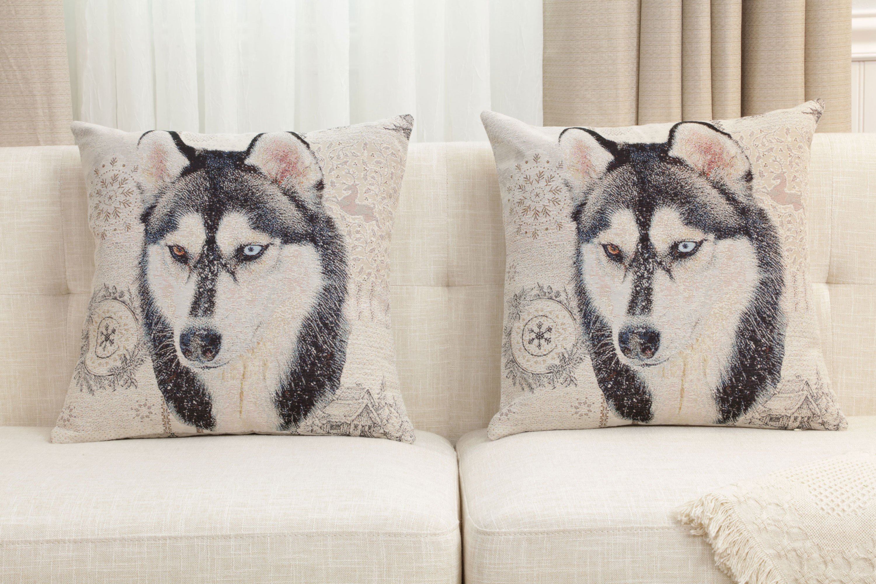 Husky Tapestry Pillow Cover 18x18 Inch Cotton Jacquard Woven Cushion Cover