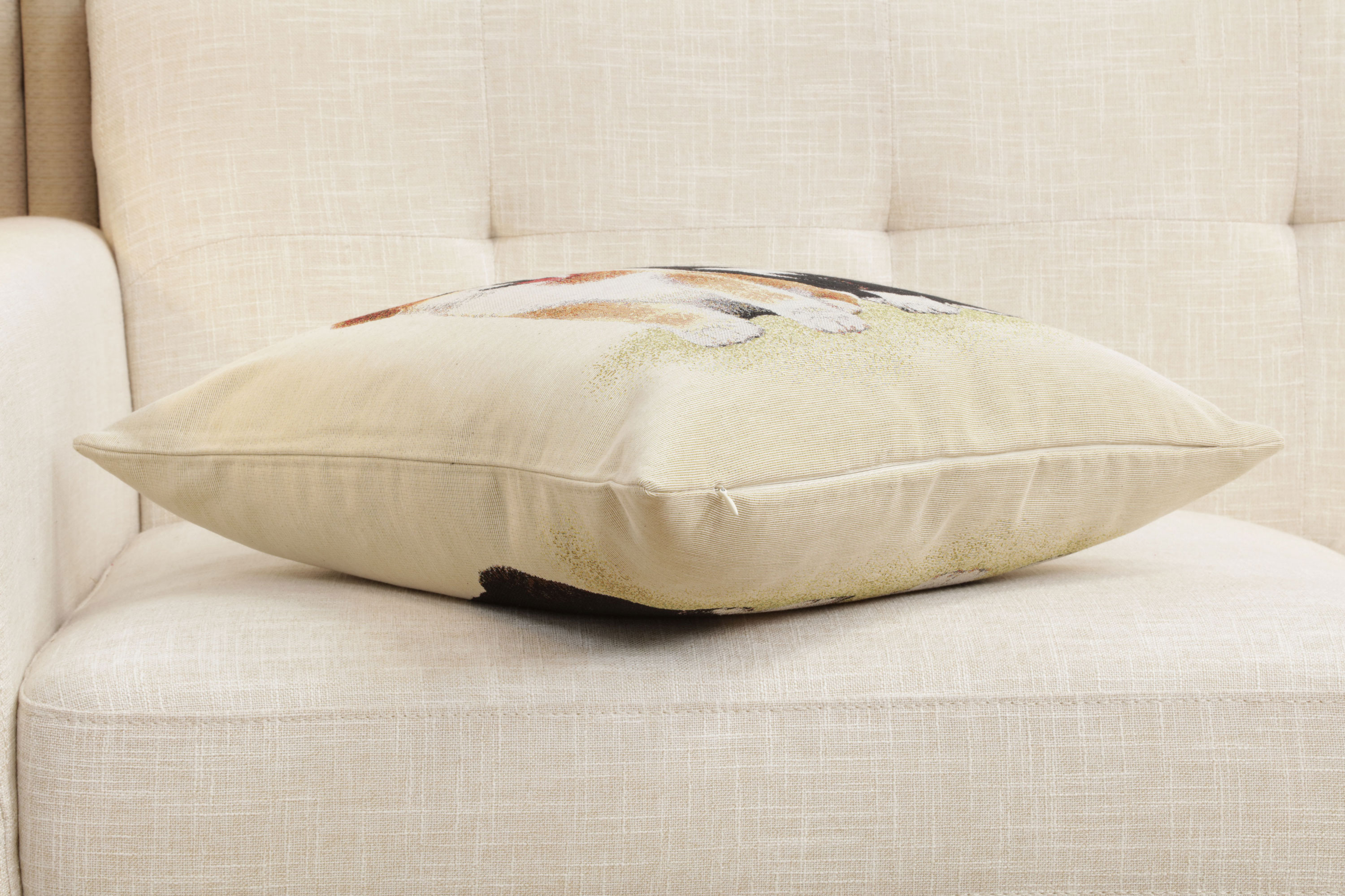 Akitas Tapestry Pillow Cover 18x18 Inch Cotton Jacquard Woven Cushion Cover