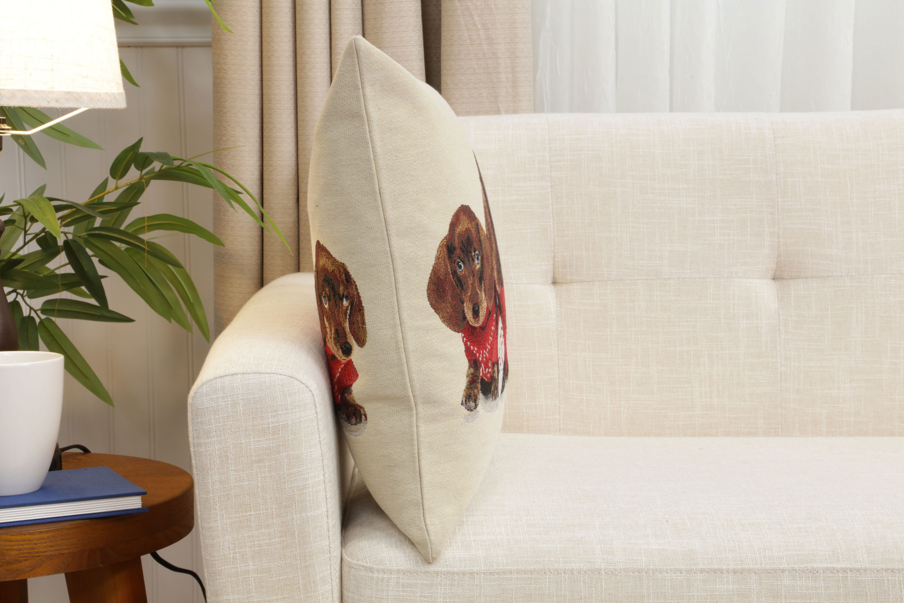 Dachshund Trio Tapestry Pillow Cover 18x18 Inch Cotton Jacquard Woven Cushion Cover