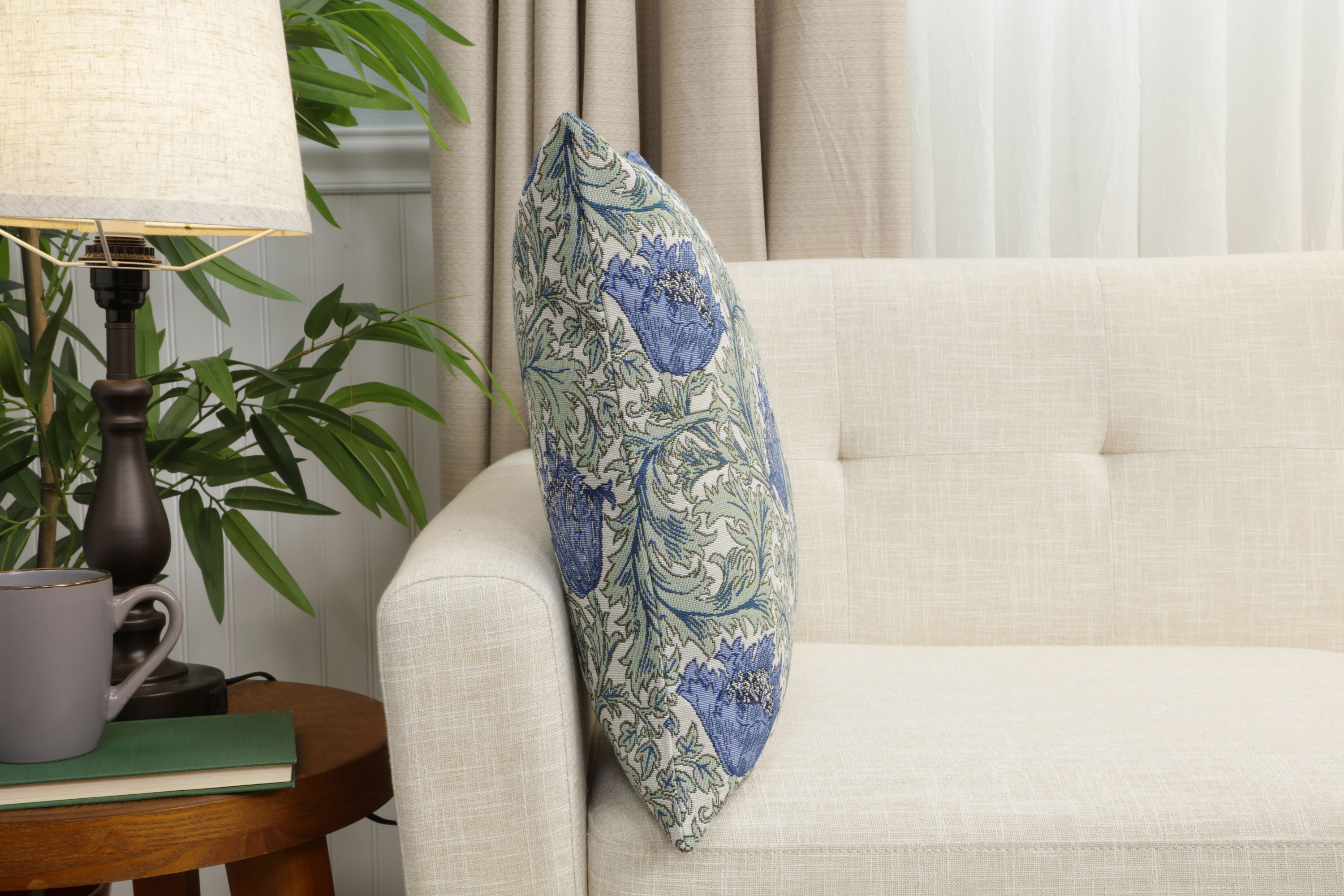 Blue Anemone Tapestry Pillow Cover 18x18 Inch Cotton Jacquard Woven Cushion Cover