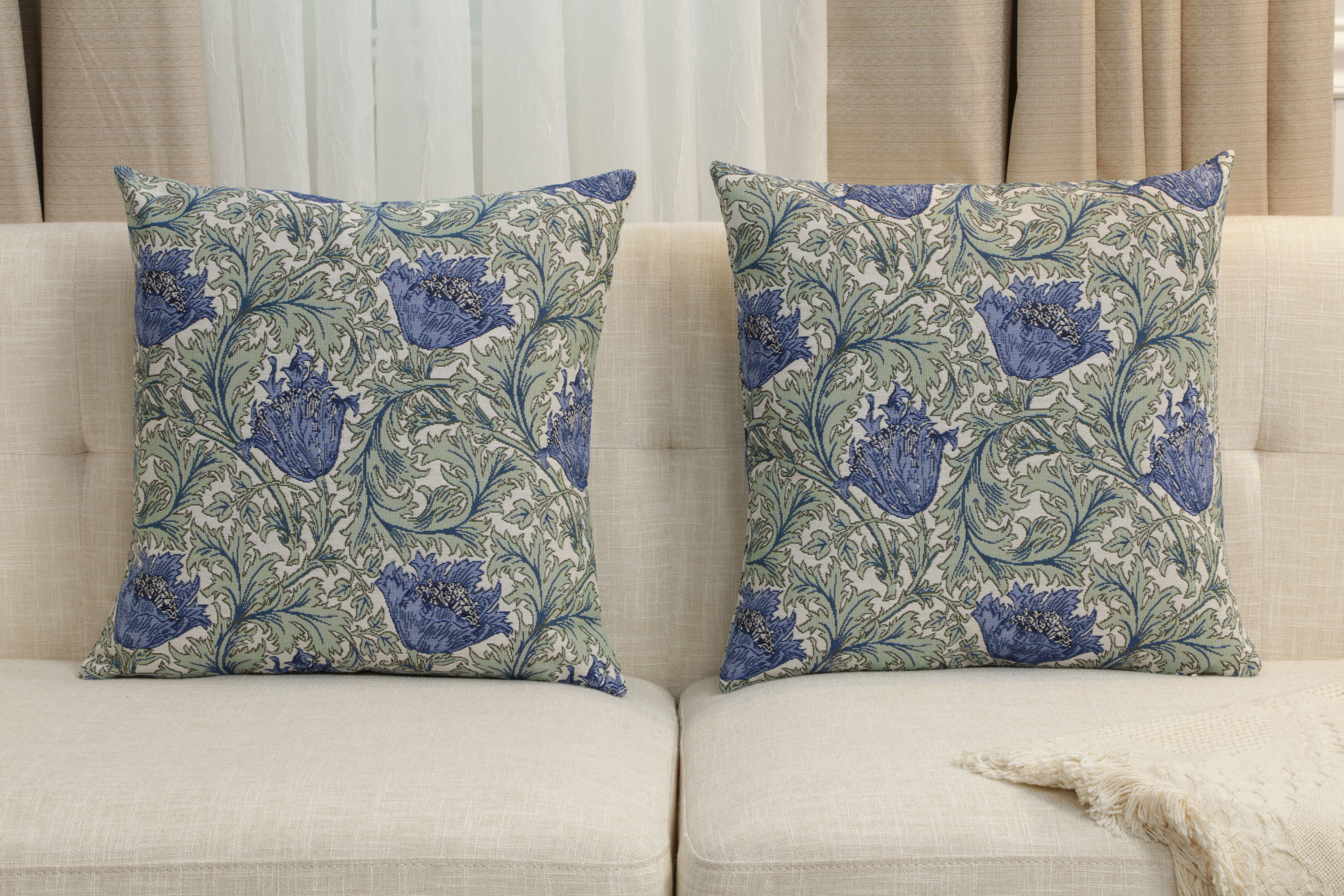 Blue Anemone Tapestry Pillow Cover 18x18 Inch Cotton Jacquard Woven Cushion Cover