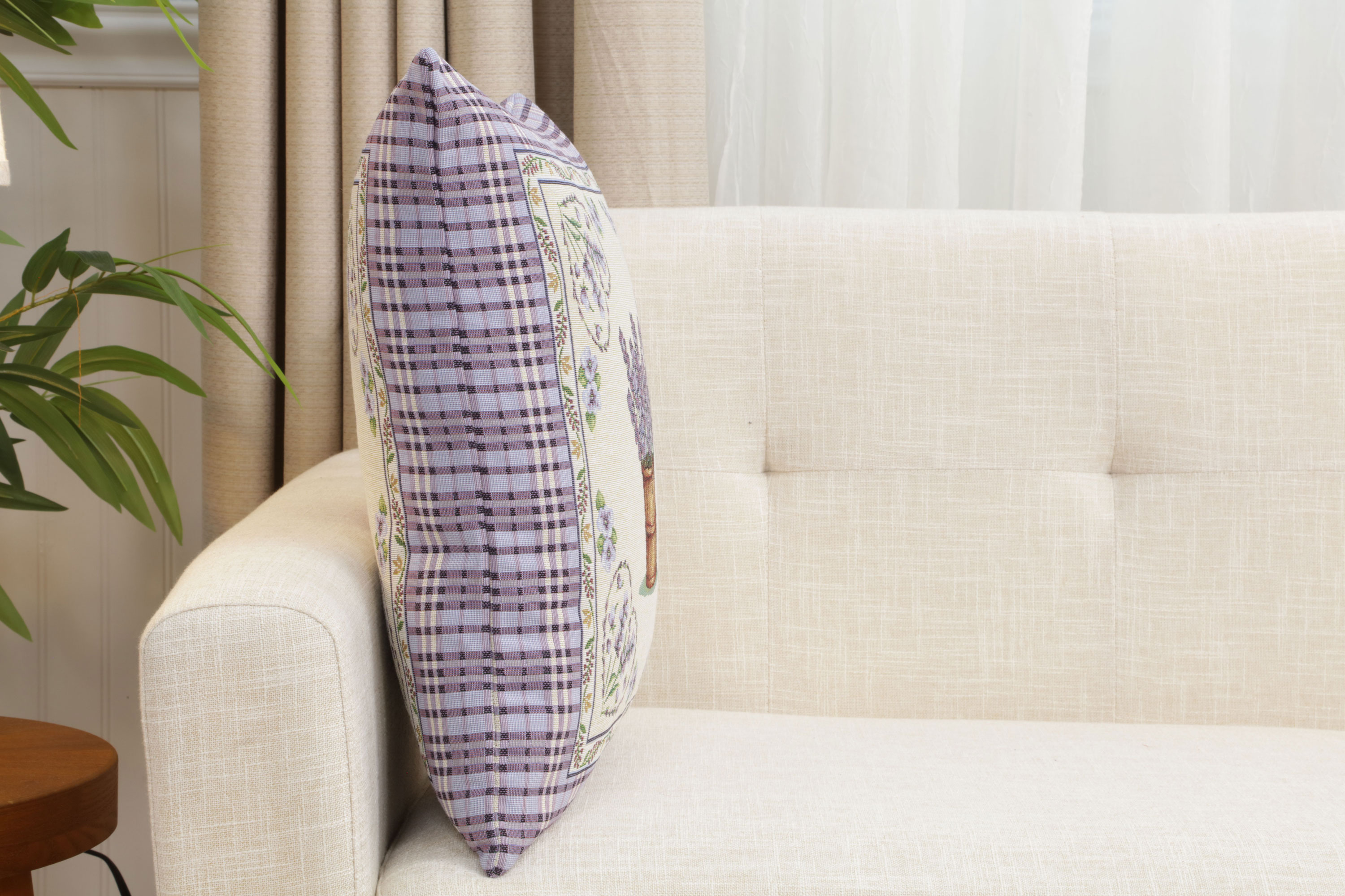 Floral Lavender Hearts Tapestry Pillow Cover 18x18 Inch Cotton Jacquard Woven Cushion Cover