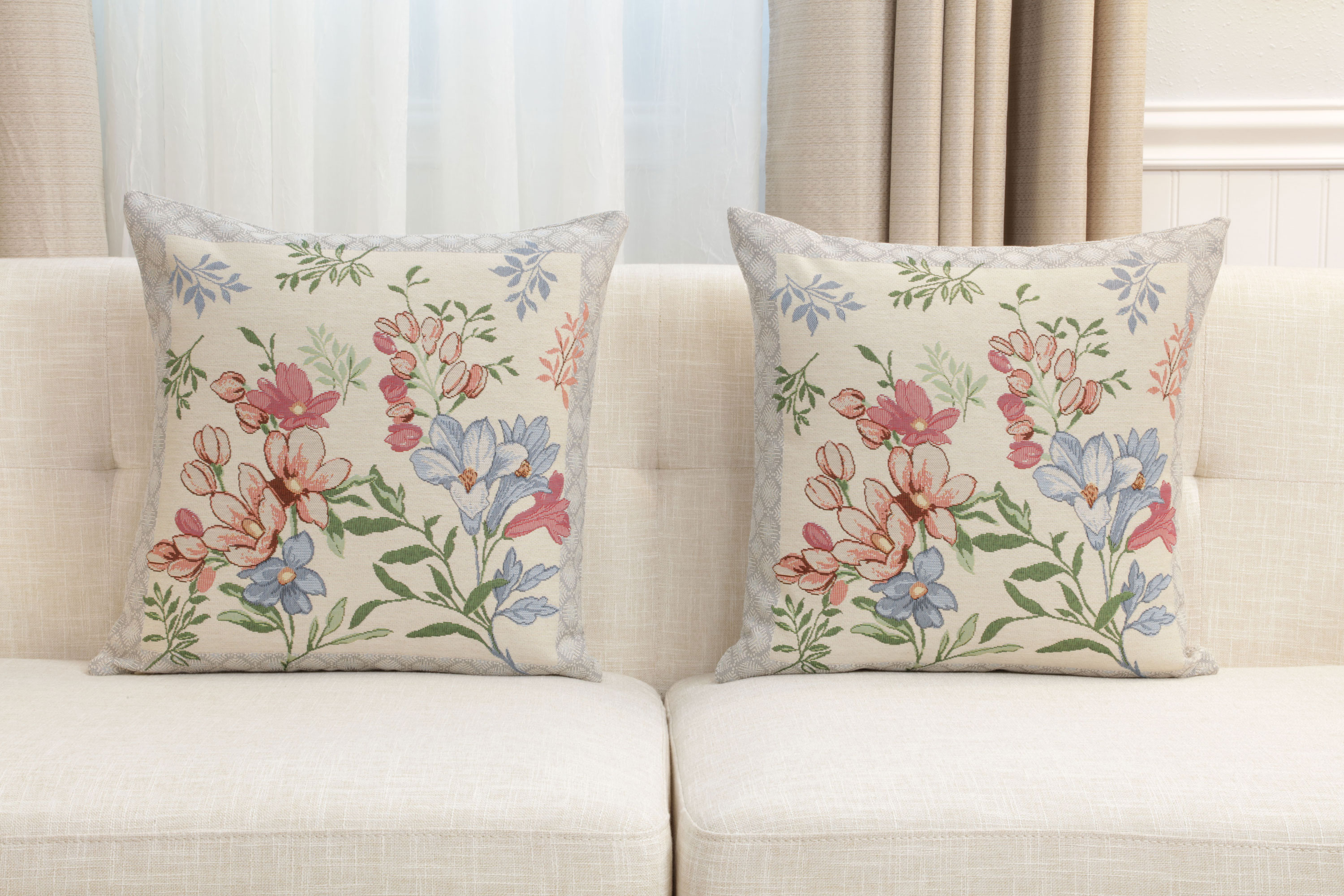 Floral Daisy Tapestry Pillow Cover 18x18 Inch Cotton Jacquard Woven Cushion Cover