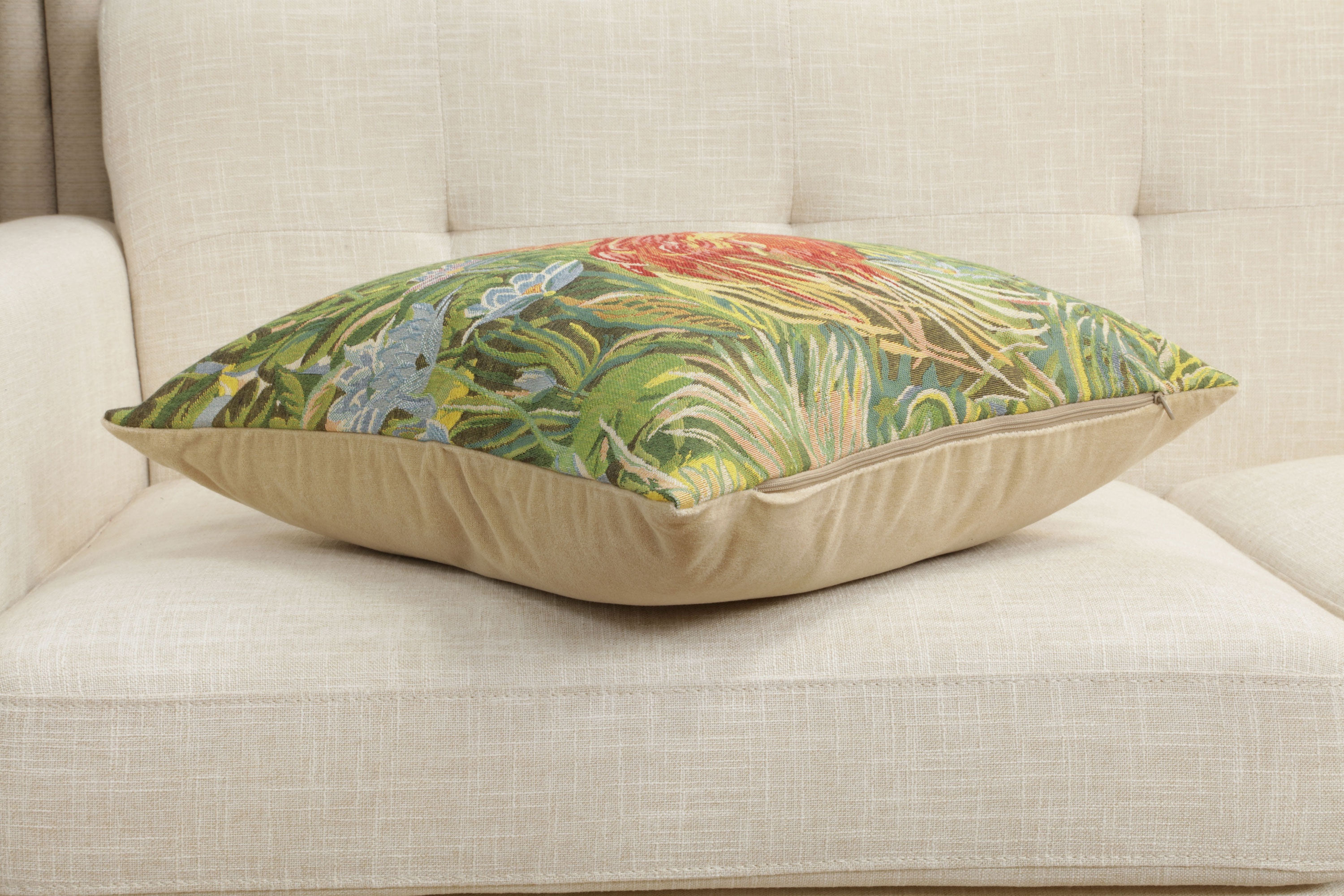 Feerie Tropicale Left European Cushion Cover | Close Up 3