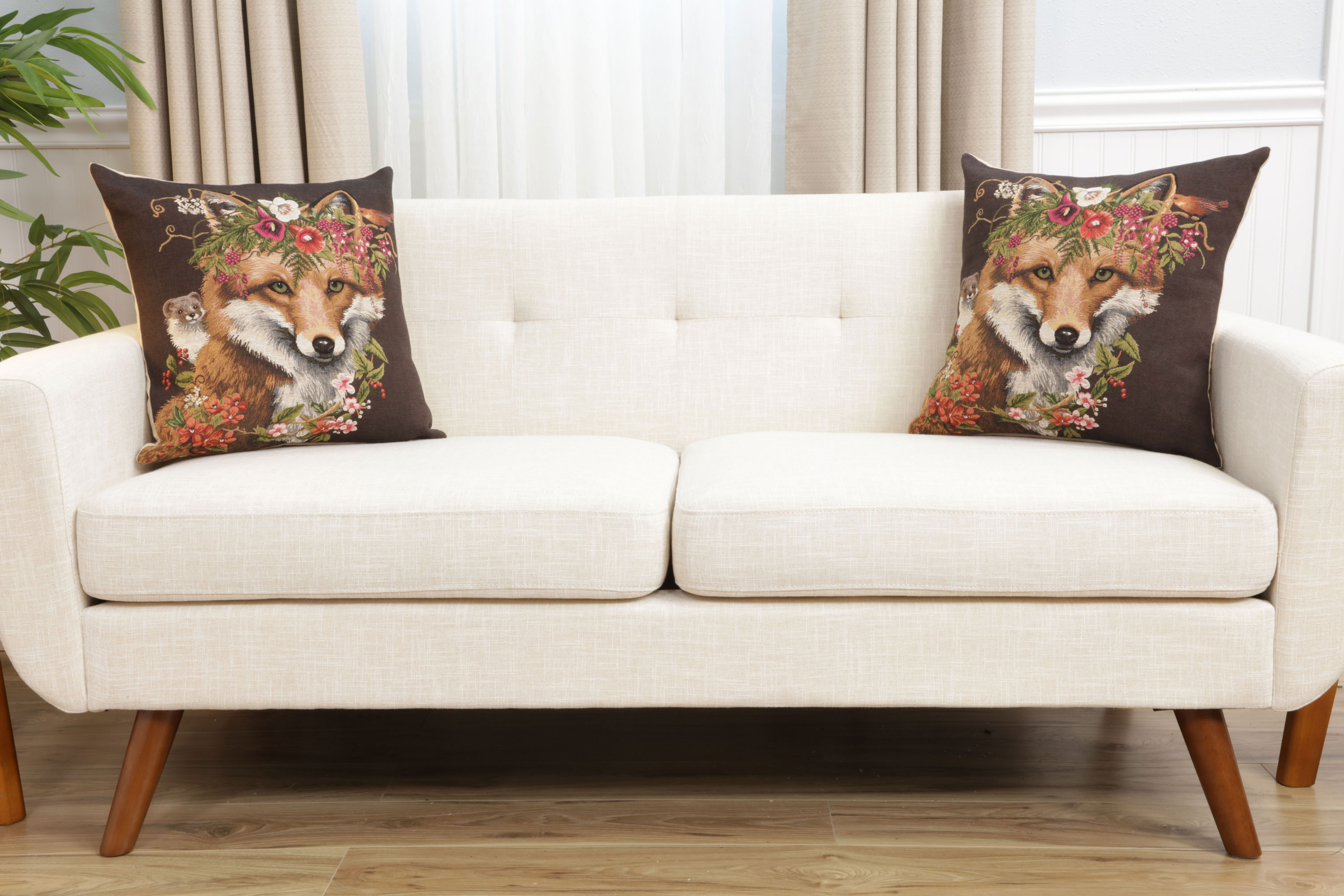 Forest Fox Brown European Tapestry Pillow Cover 18x18 Inch Cotton Cushion Cover