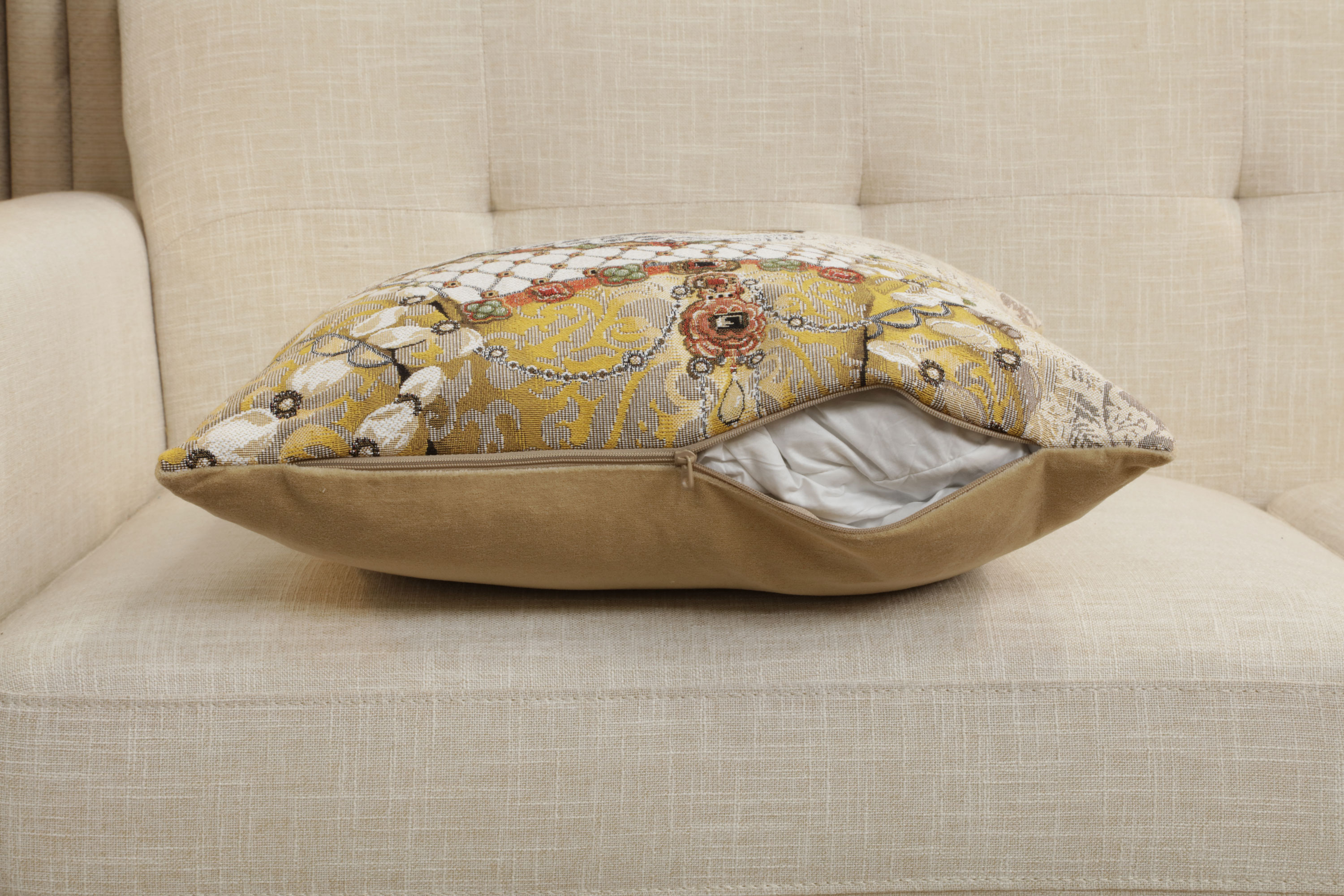 Grey Cat Sisi Light Belgian Tapestry Pillow Cover 18x18 Inch Cotton Jacquard Woven Cushion Cover