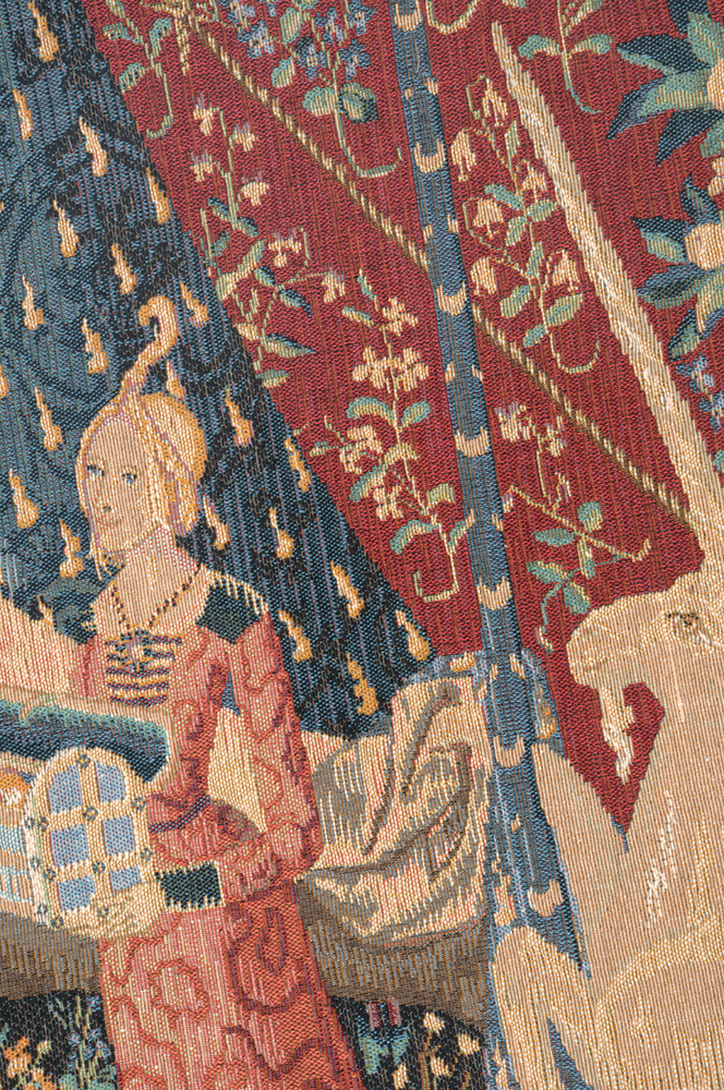 Medieval Jeune Fille Au Coffret Vintage Tapestry Wall Hanging 29 x 19 in Jacquard Woven Medieval Lady Wall Art
