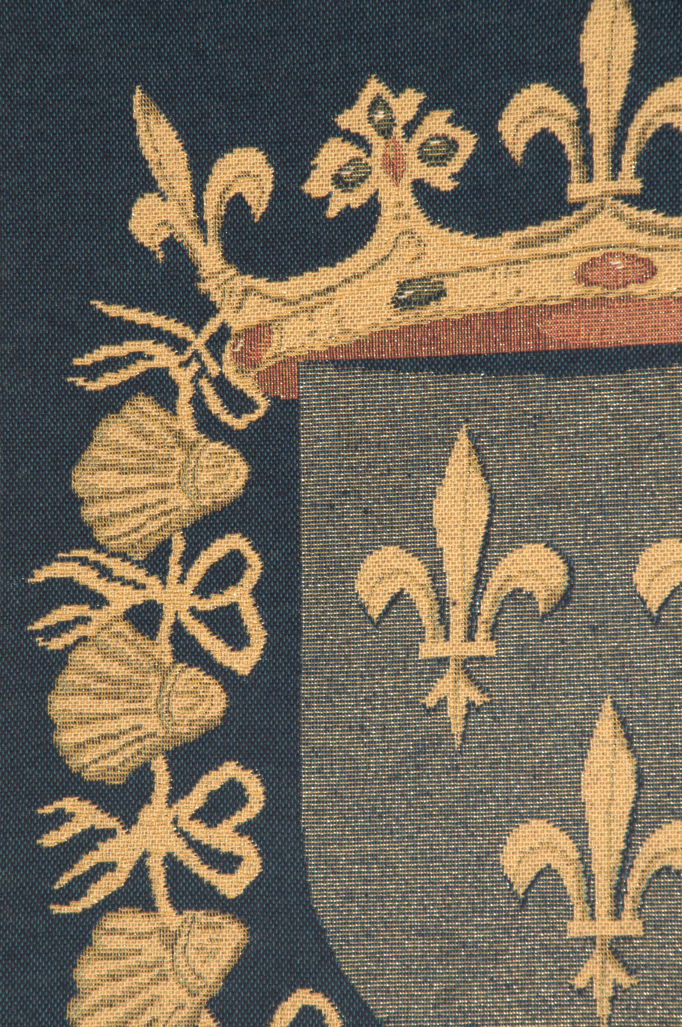 Decorative Blois Floral Tapestry Wall Hanging 24 x 18 in French Botanical Flowers Jacquard Woven Wall Art Traditional Home Decor