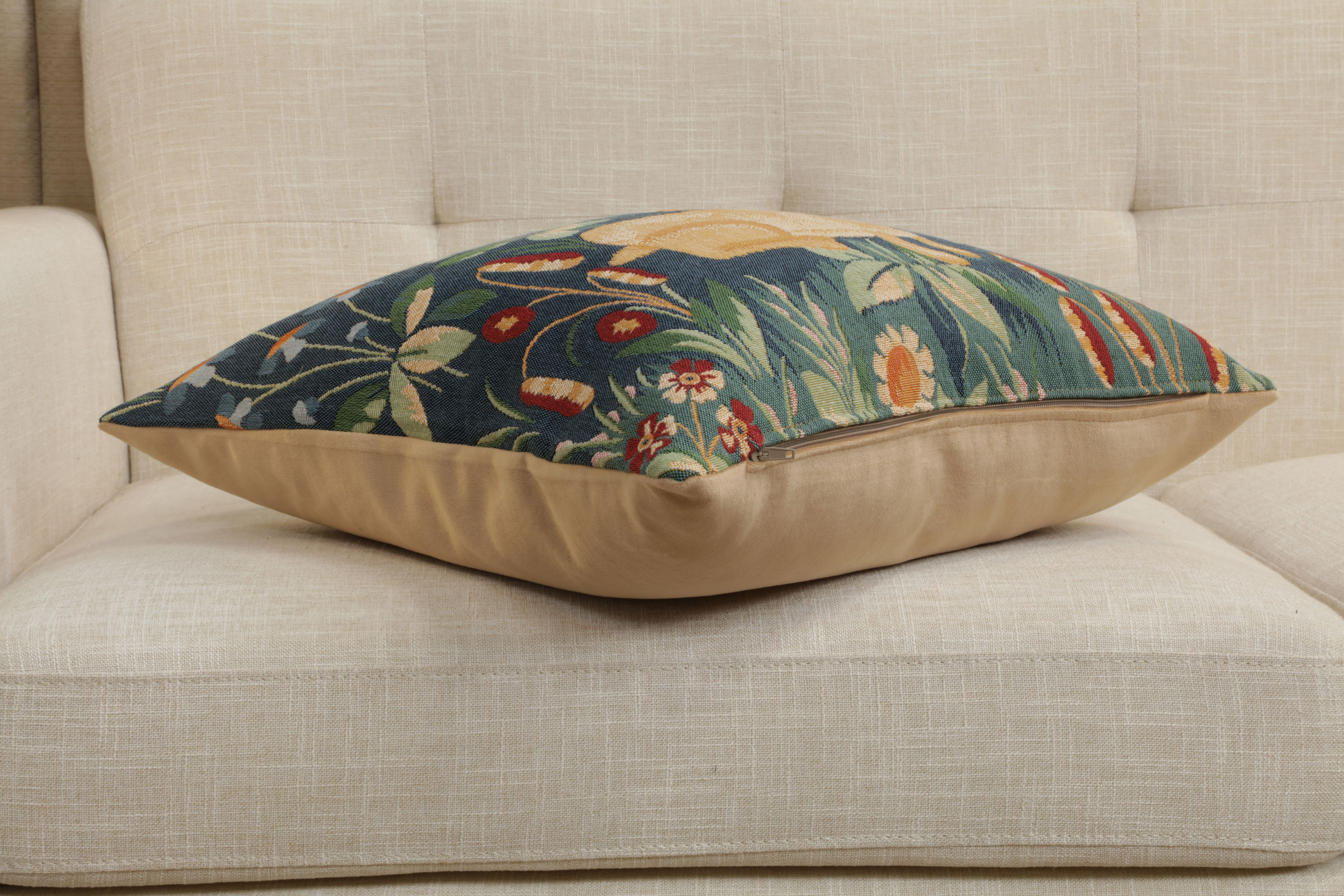 Medieval Rabbit Tapestry Pillow Cover 19x19 Inch Cotton Jacquard Woven Cushion Cover