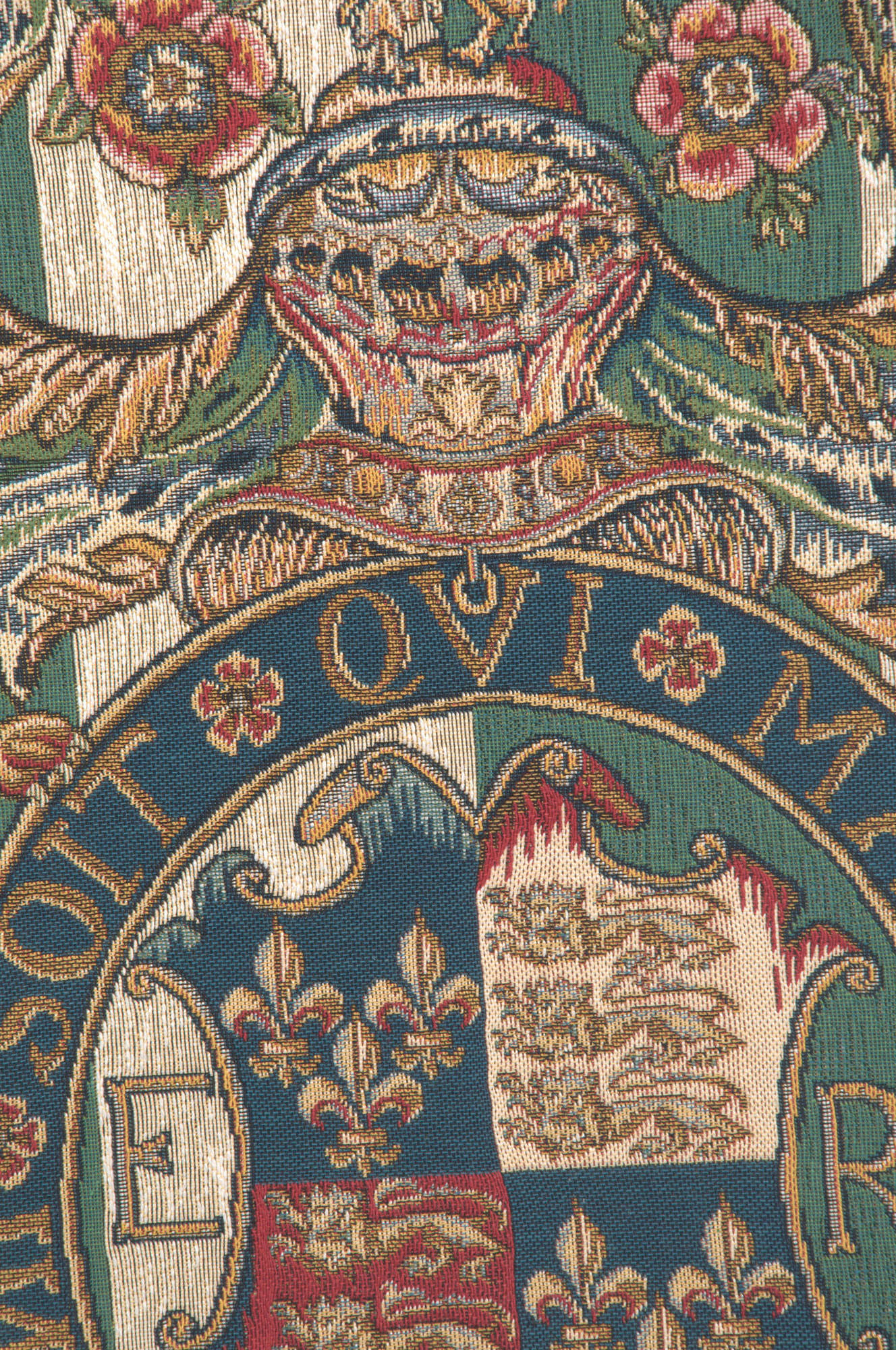 Royal Arms of England Tapestry Wall Hanging 27 x 31 in Jacquard Woven Heraldic Wall Art