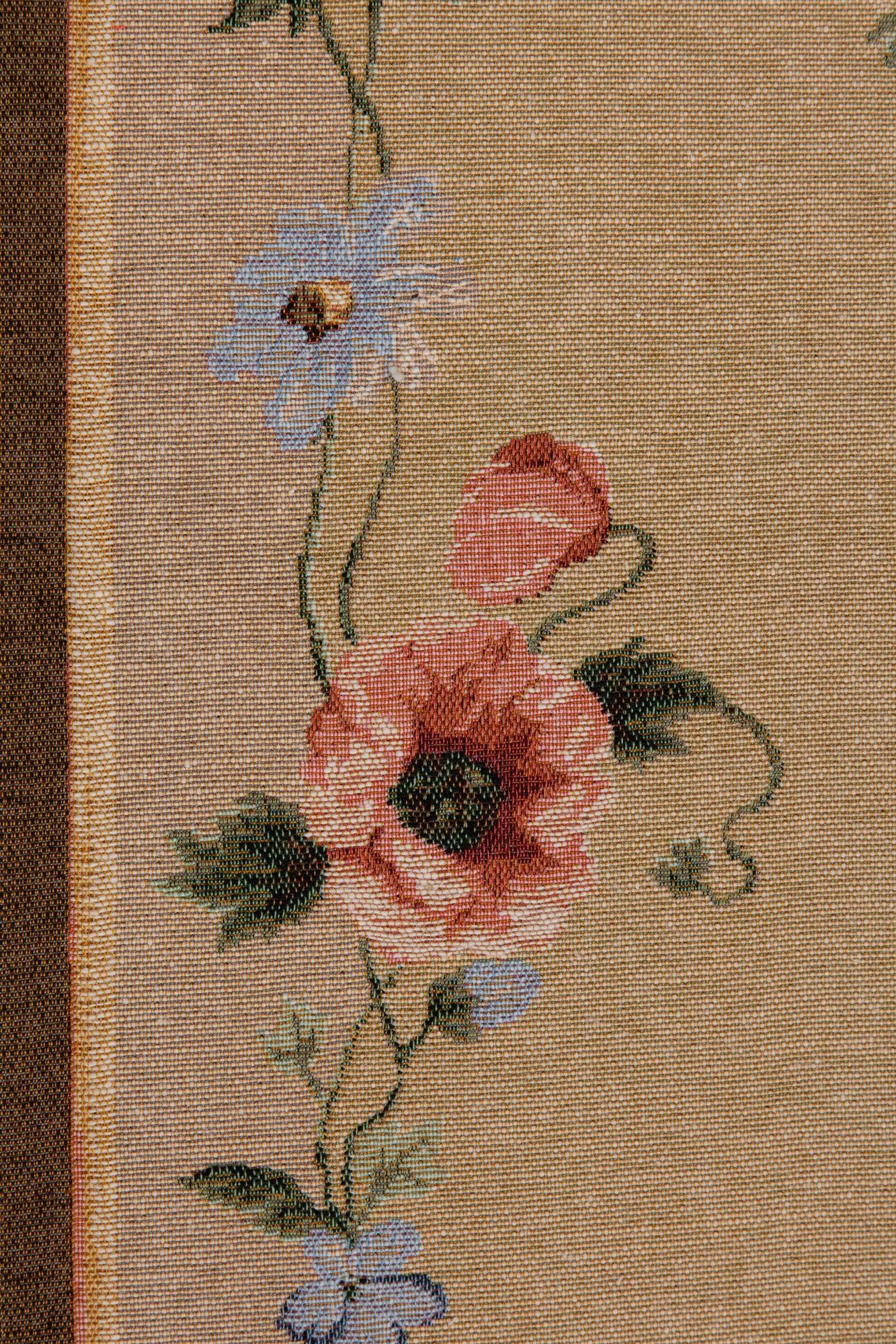 French Floral Roses Jacquard Woven Table Runner 72x14 Inch Traditional French Floral Decor