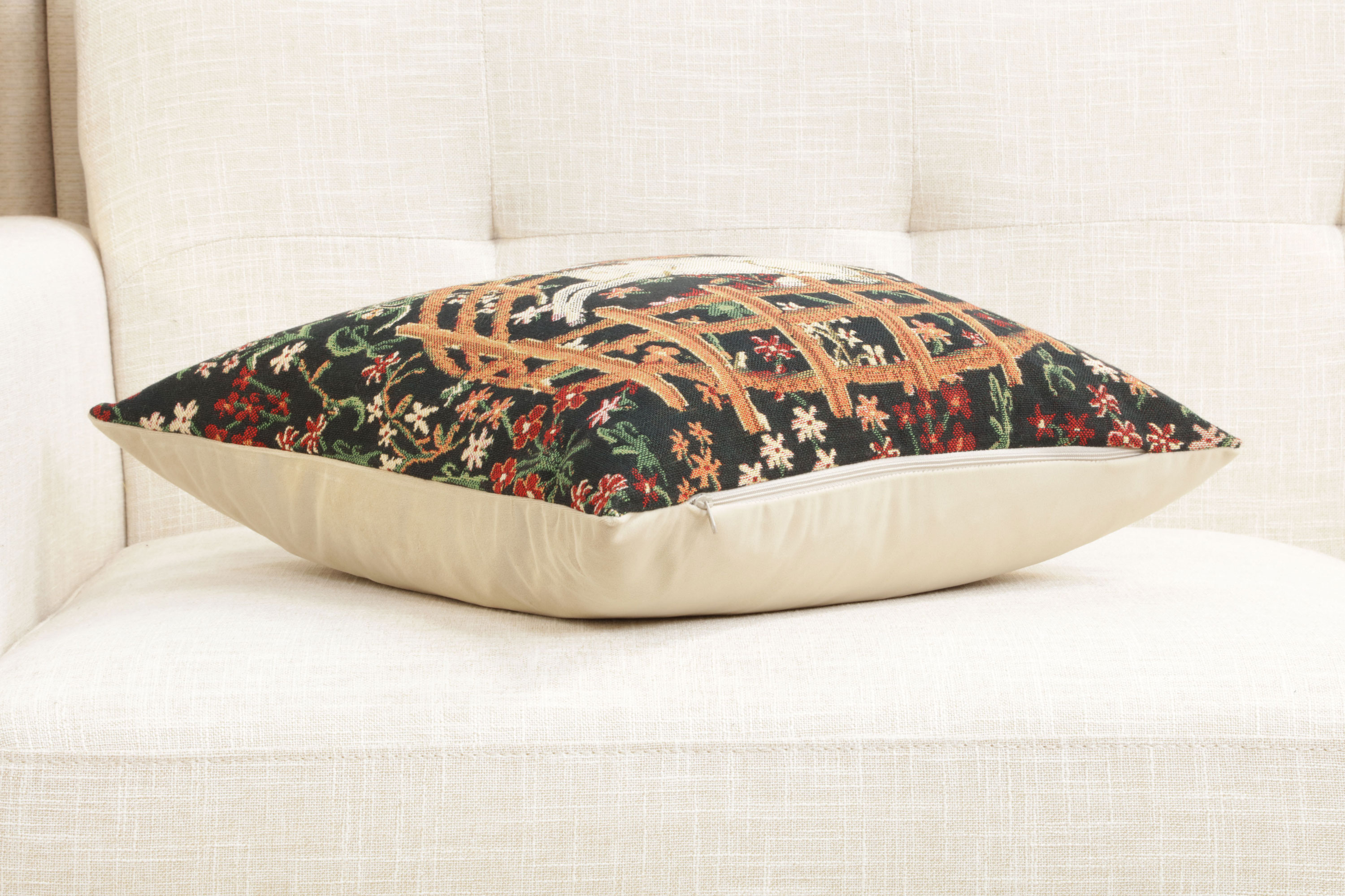 Medieval Unicorn Vintage Tapestry Pillow Cover 16x16 Inch Cotton Jacquard Woven Cushion Cover