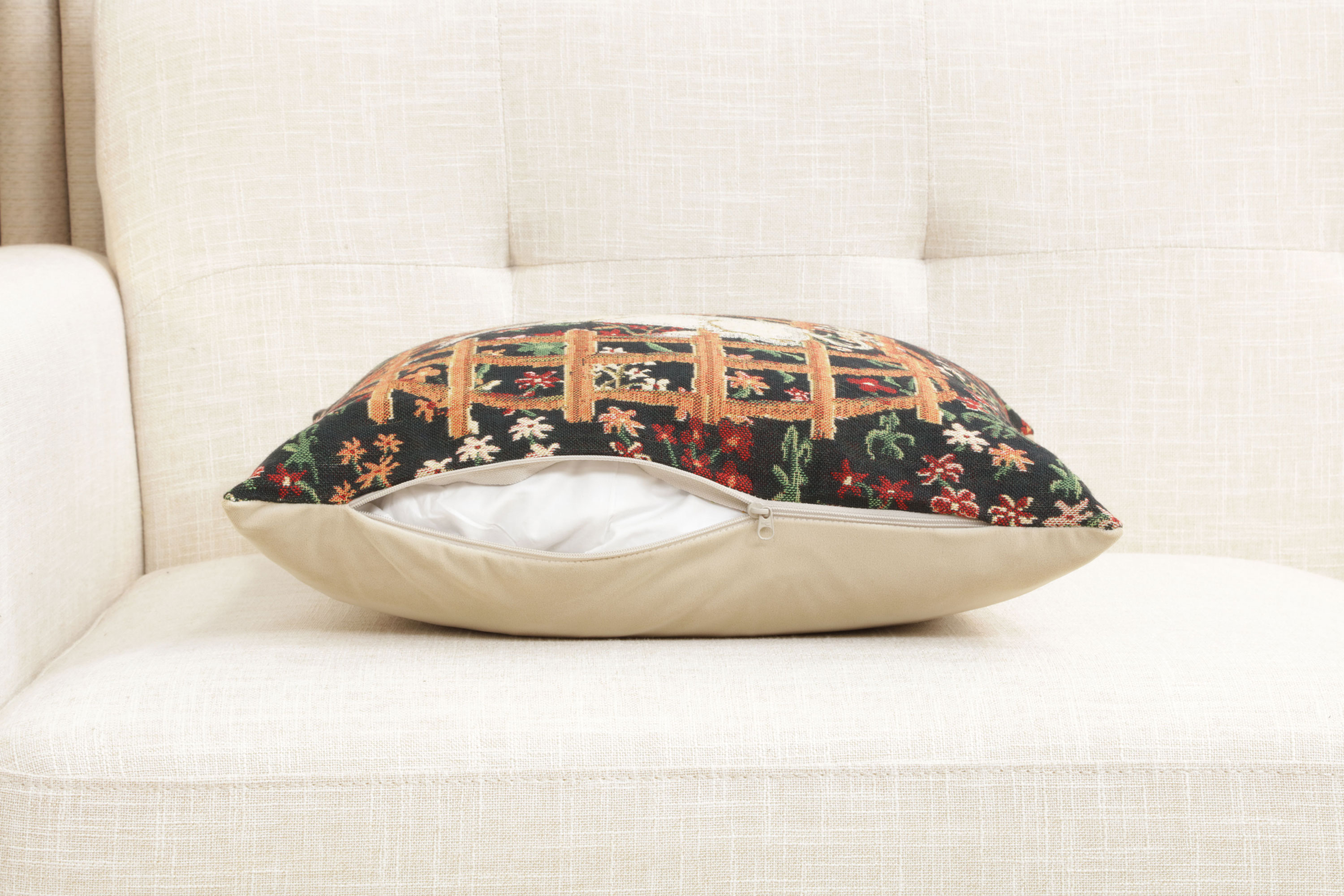 Medieval Unicorn Vintage Tapestry Pillow Cover 16x16 Inch Cotton Jacquard Woven Cushion Cover
