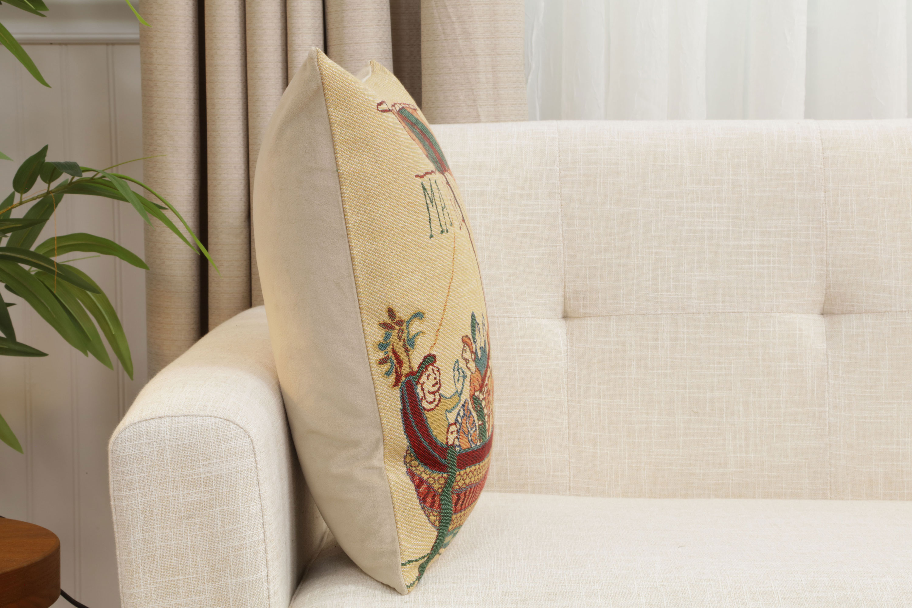 Bayeux Mare Medieval Tapestry Pillow Cover 16x16 Inch Cotton Jacquard Woven Cushion Cover