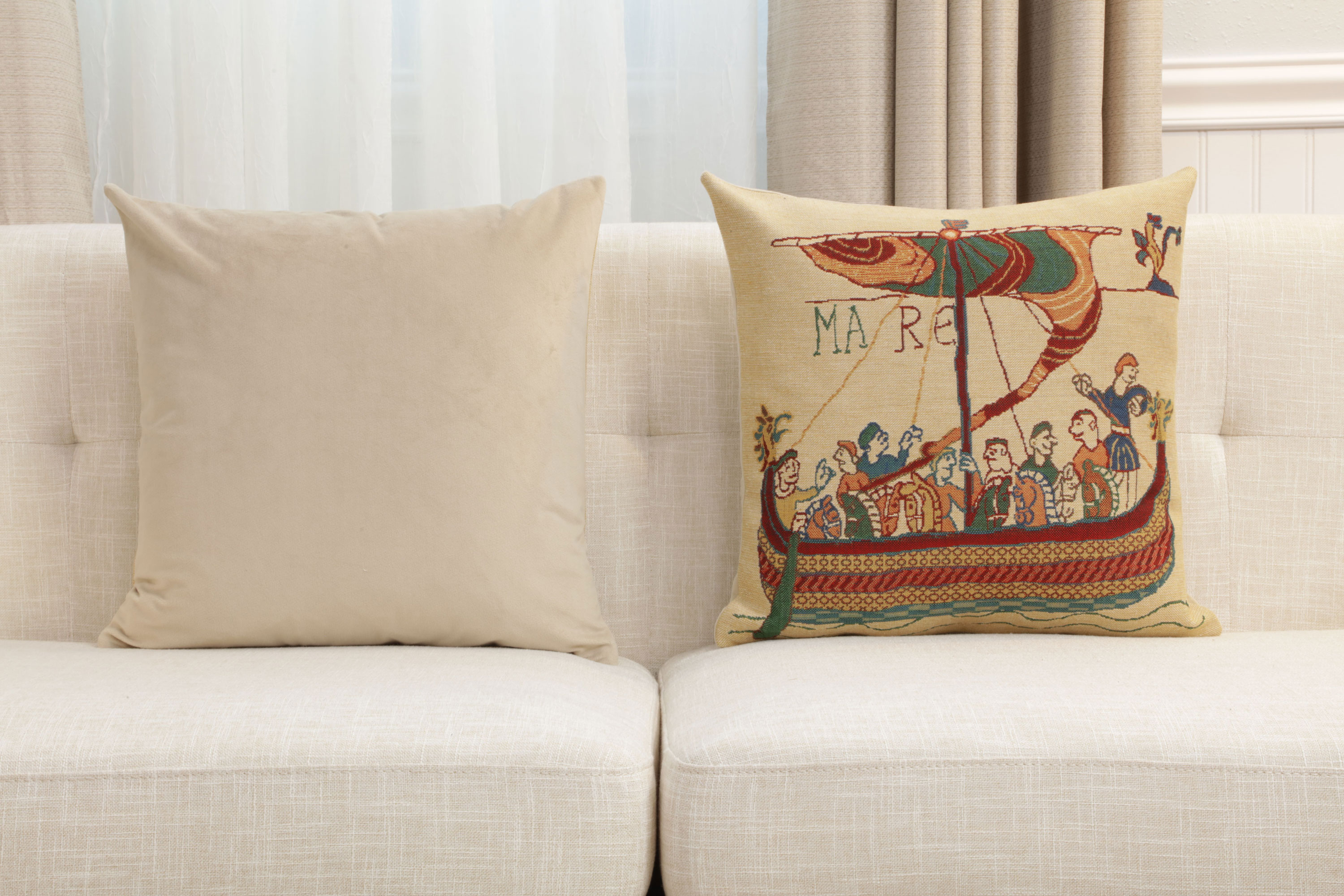 Bayeux Mare Medieval Tapestry Pillow Cover 16x16 Inch Cotton Jacquard Woven Cushion Cover