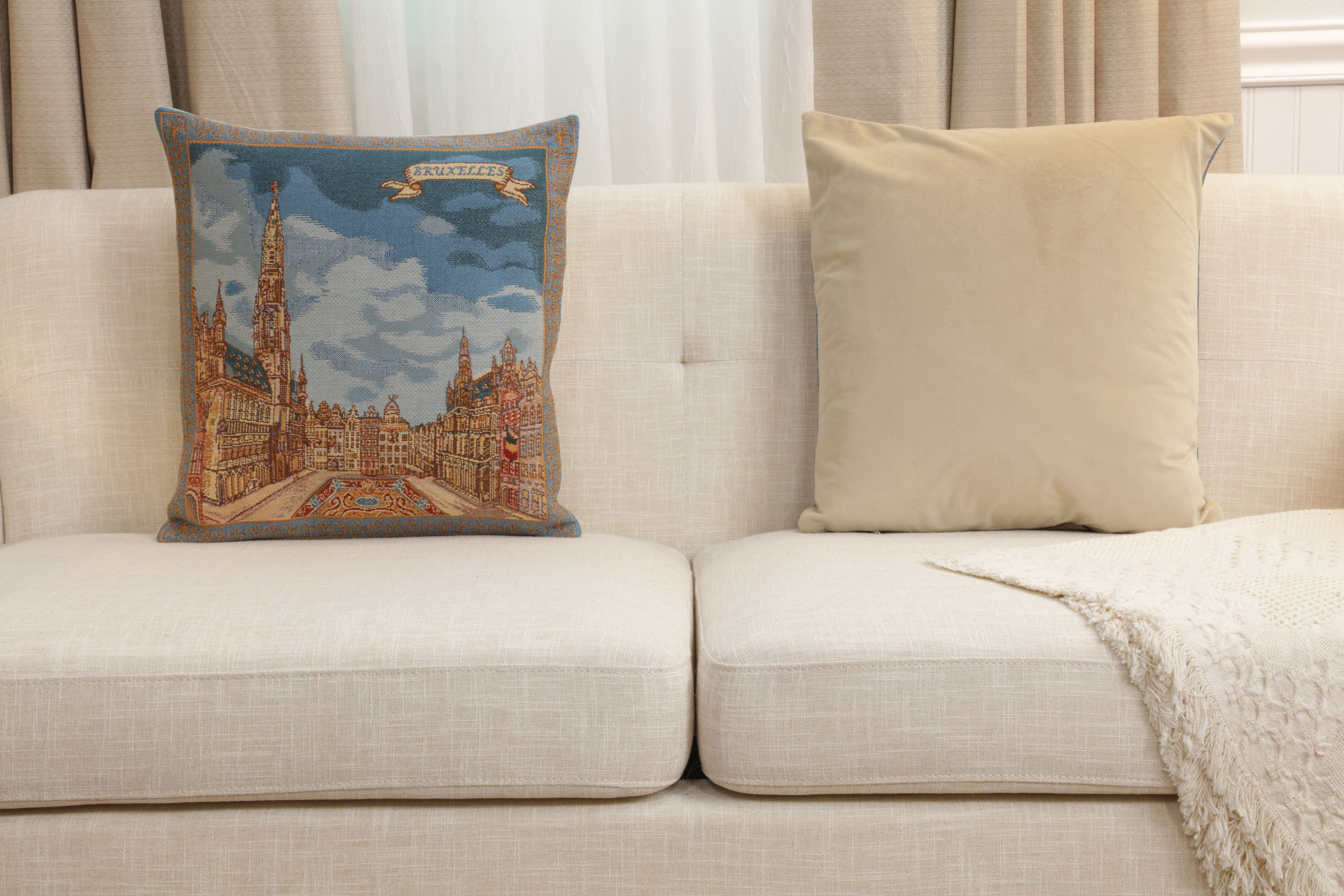 Grand Place Brussels Belgian Tapestry Pillow Cover 16x16 Inch Cotton Jacquard Woven Cushion Cover