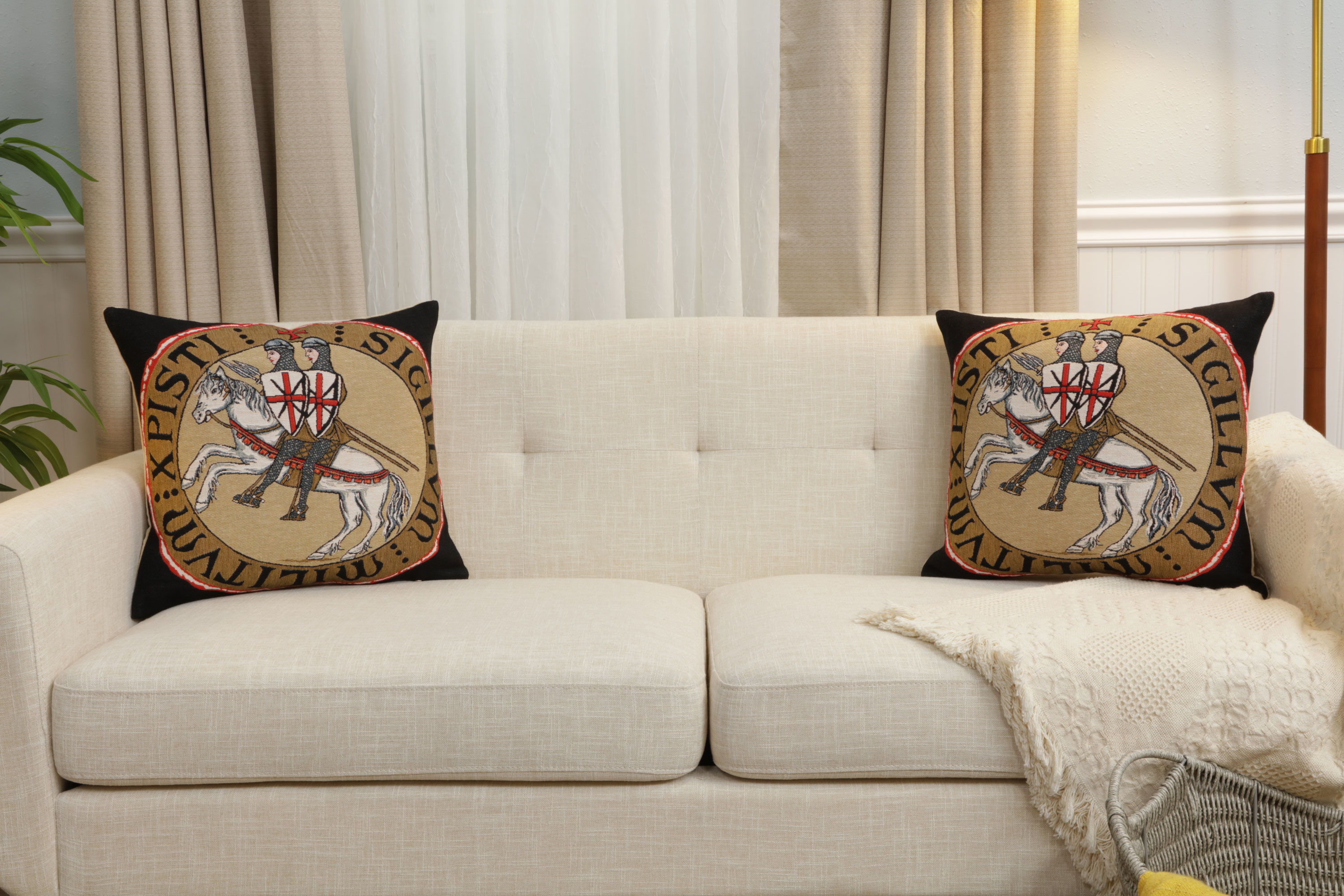 Medieval Sceau Templier I Tapestry Pillow Cover 18x18 Inch Cotton Jacquard Woven Cushion Cover