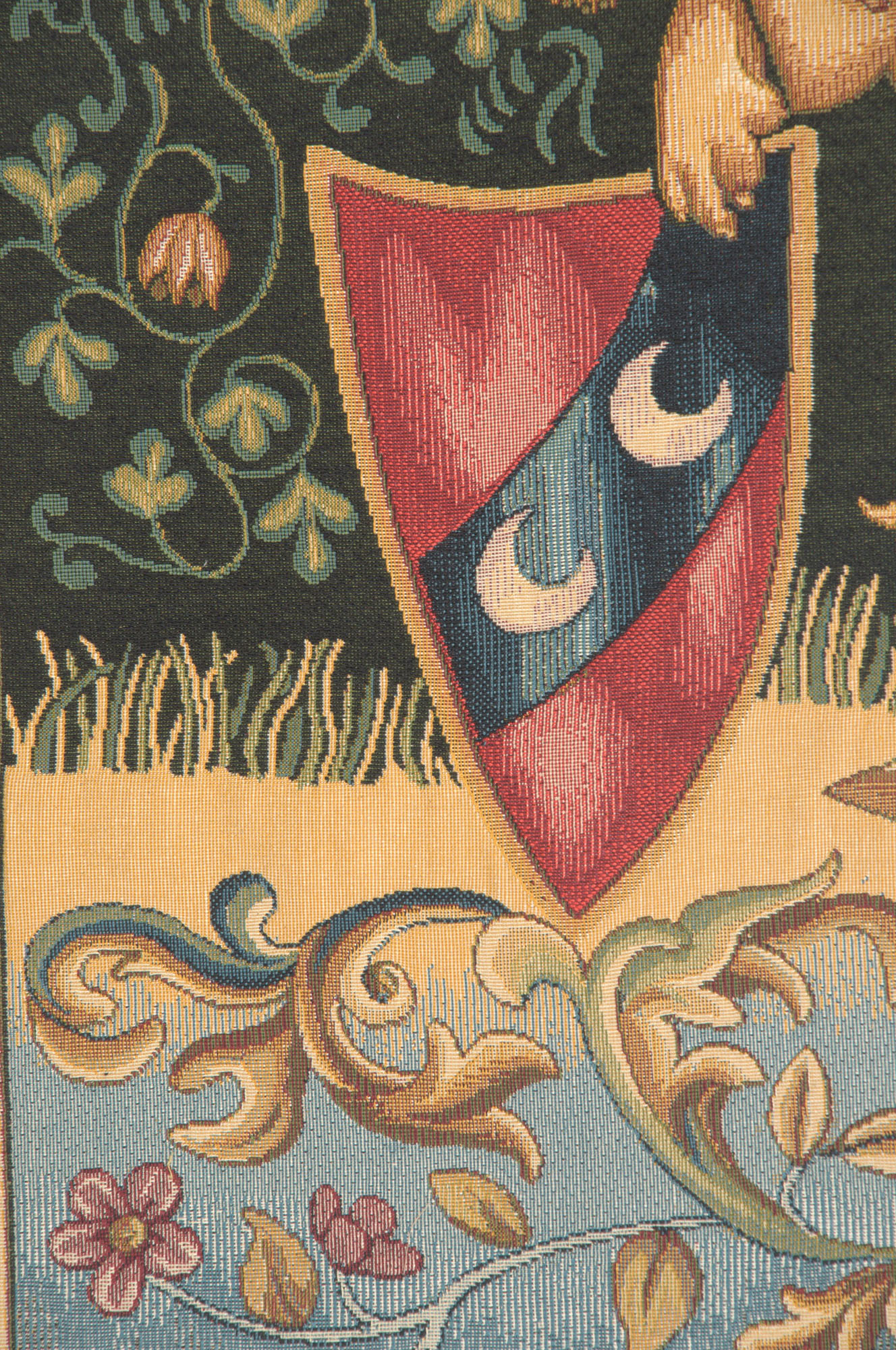 Alberto Passini Lion Medieval Tapestry Wall Hanging 33 x 26 in Heraldic Lion Jacquard Woven Wall Art Castle Decor