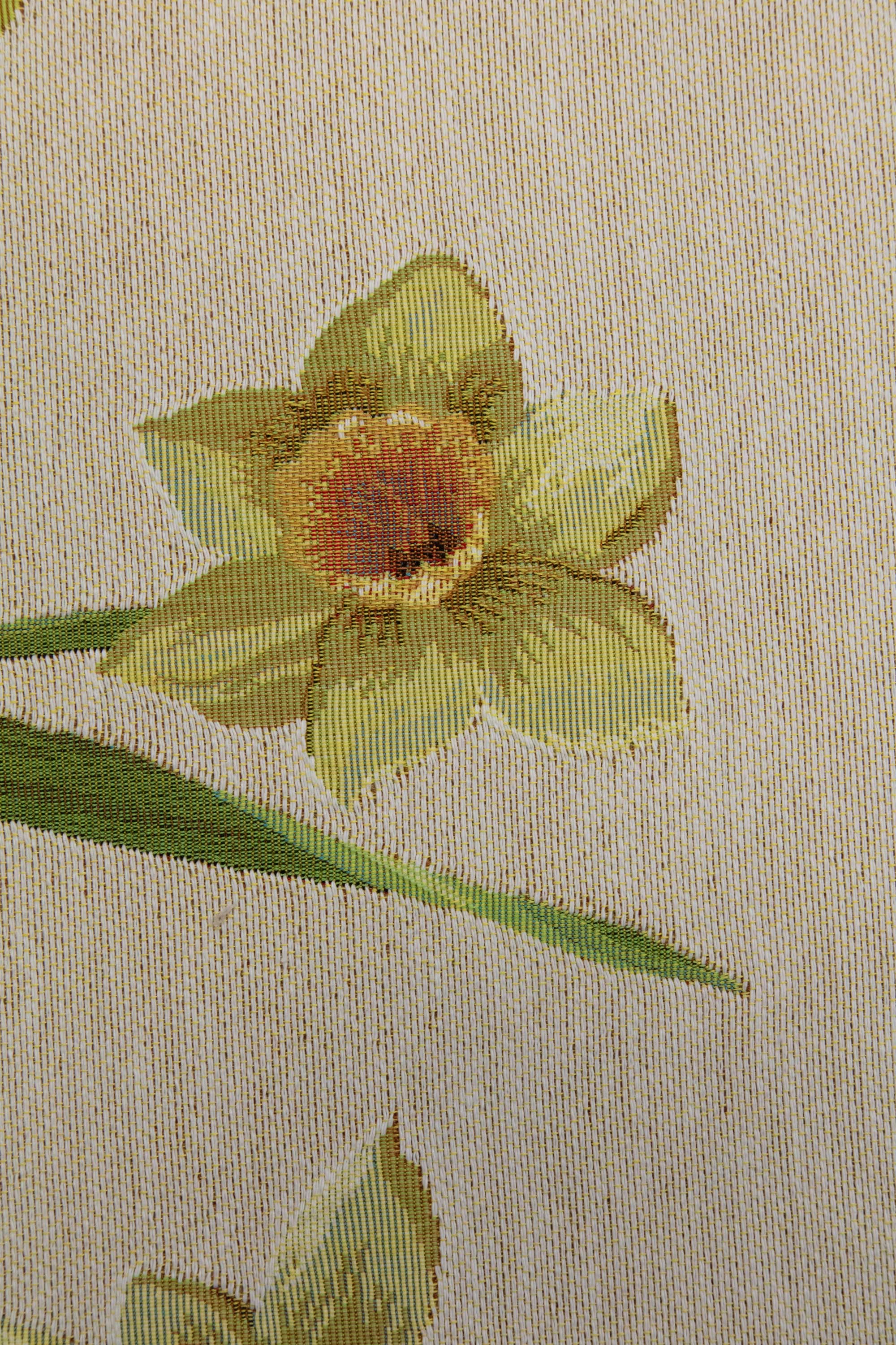 Daffodils White French Tapestry Table Runner | Close Up 2