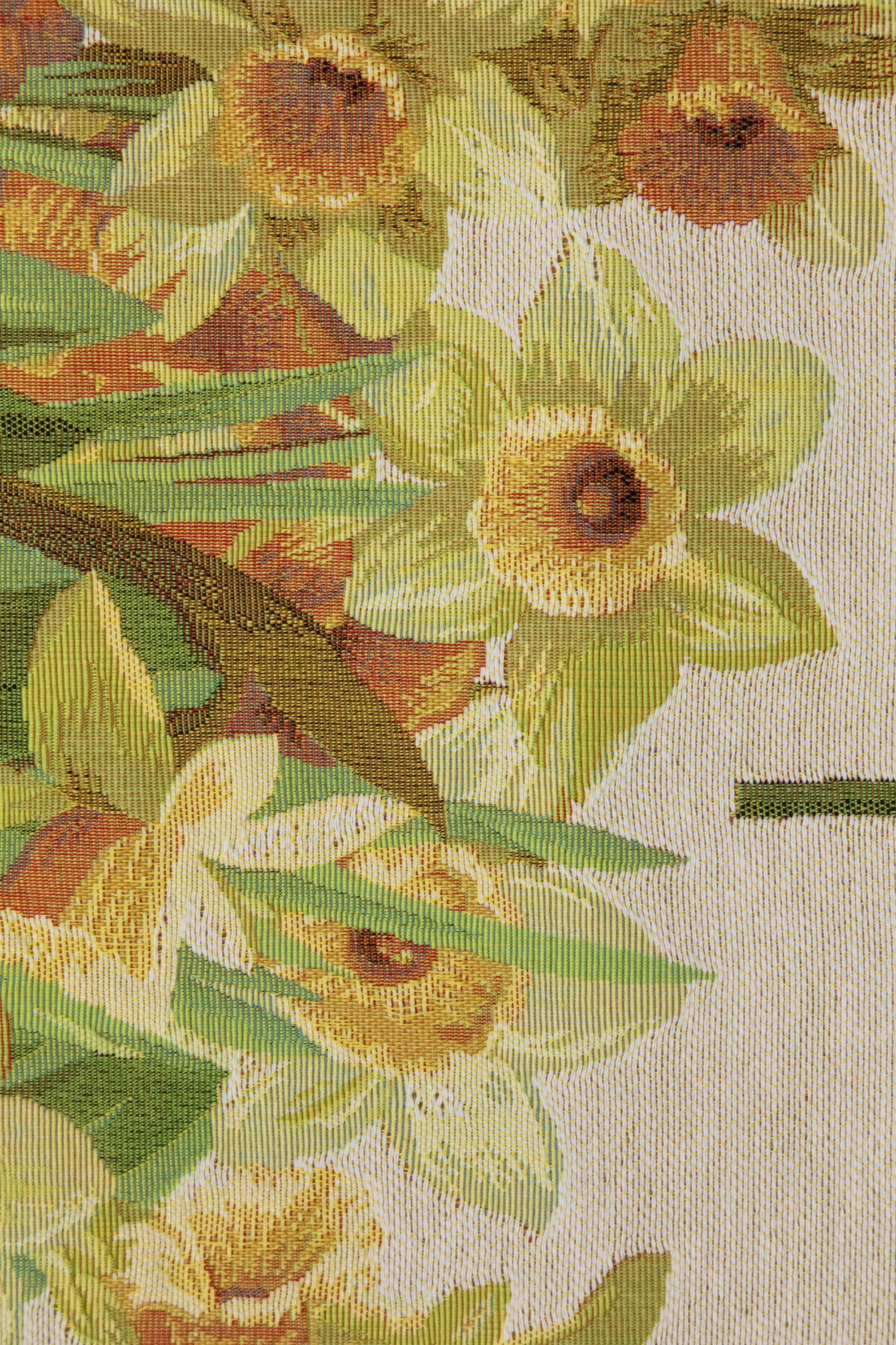 Daffodils White French Tapestry Table Runner | Close Up 4