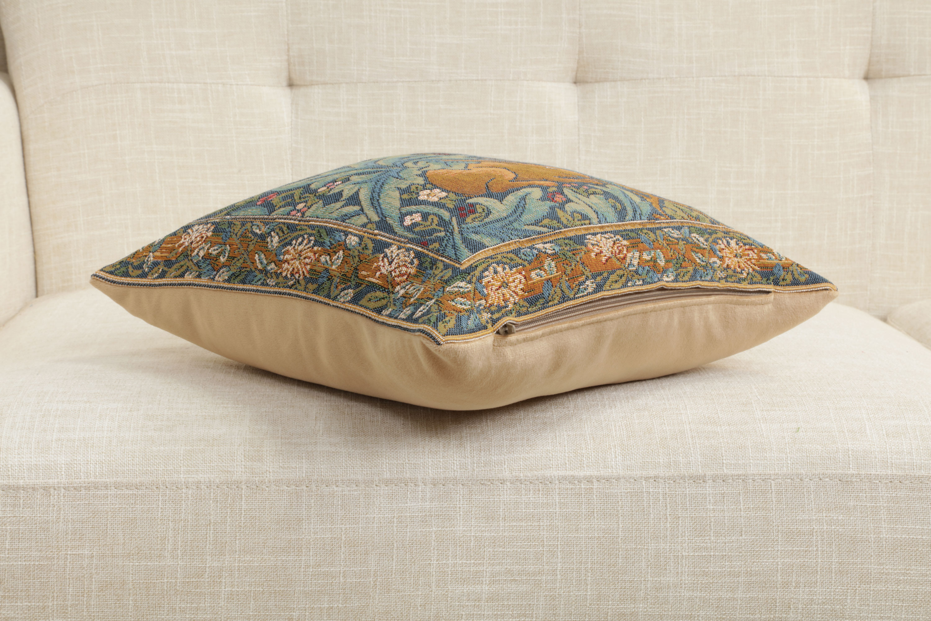 Brother Rabbit Medieval Tapestry Pillow Cover 14x14 European Cotton Jacquard Woven Cushion Cover