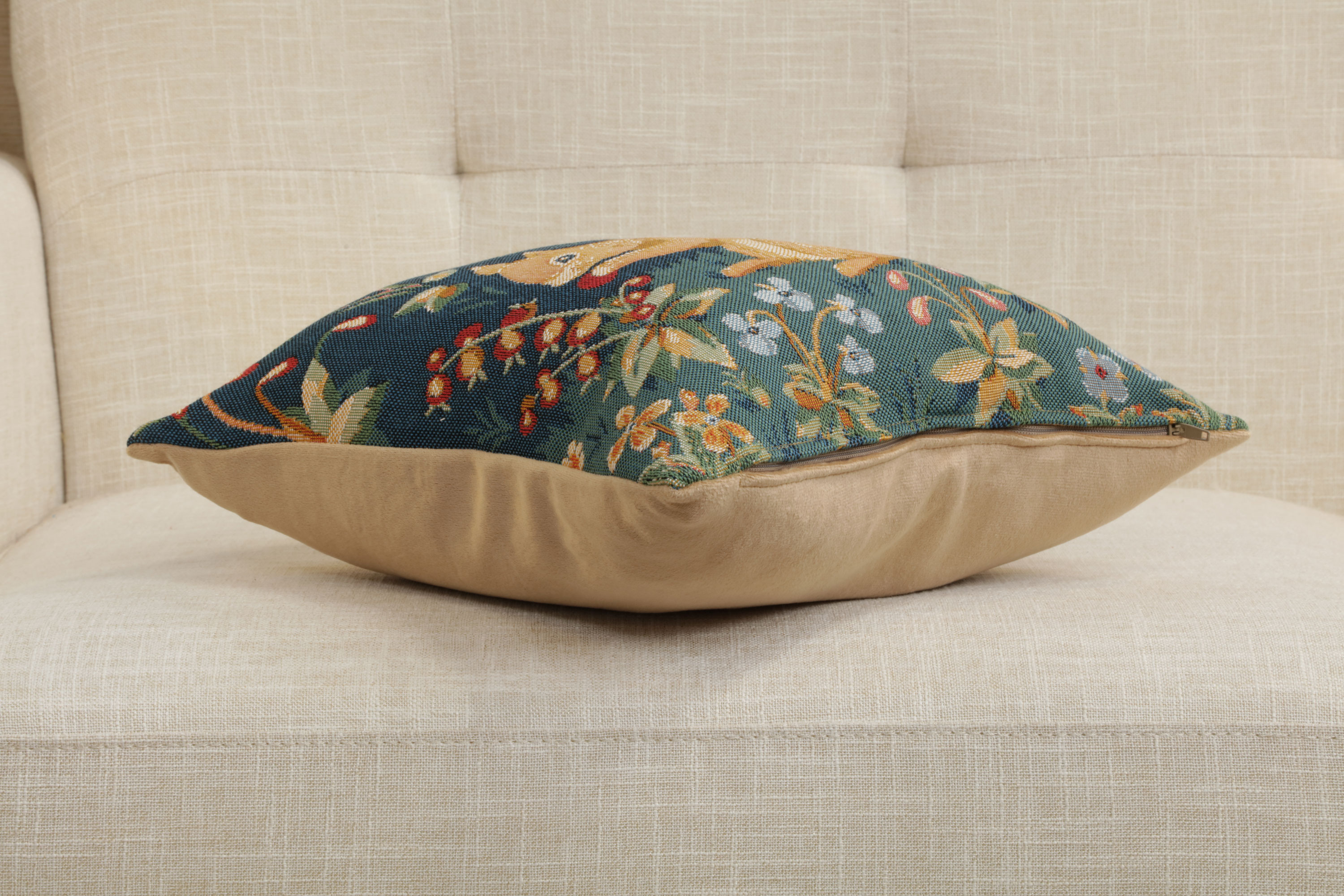 Medieval Squirrel Tapestry Pillow Cover 14x14 Inch Cotton Jacquard Woven Cushion Cover
