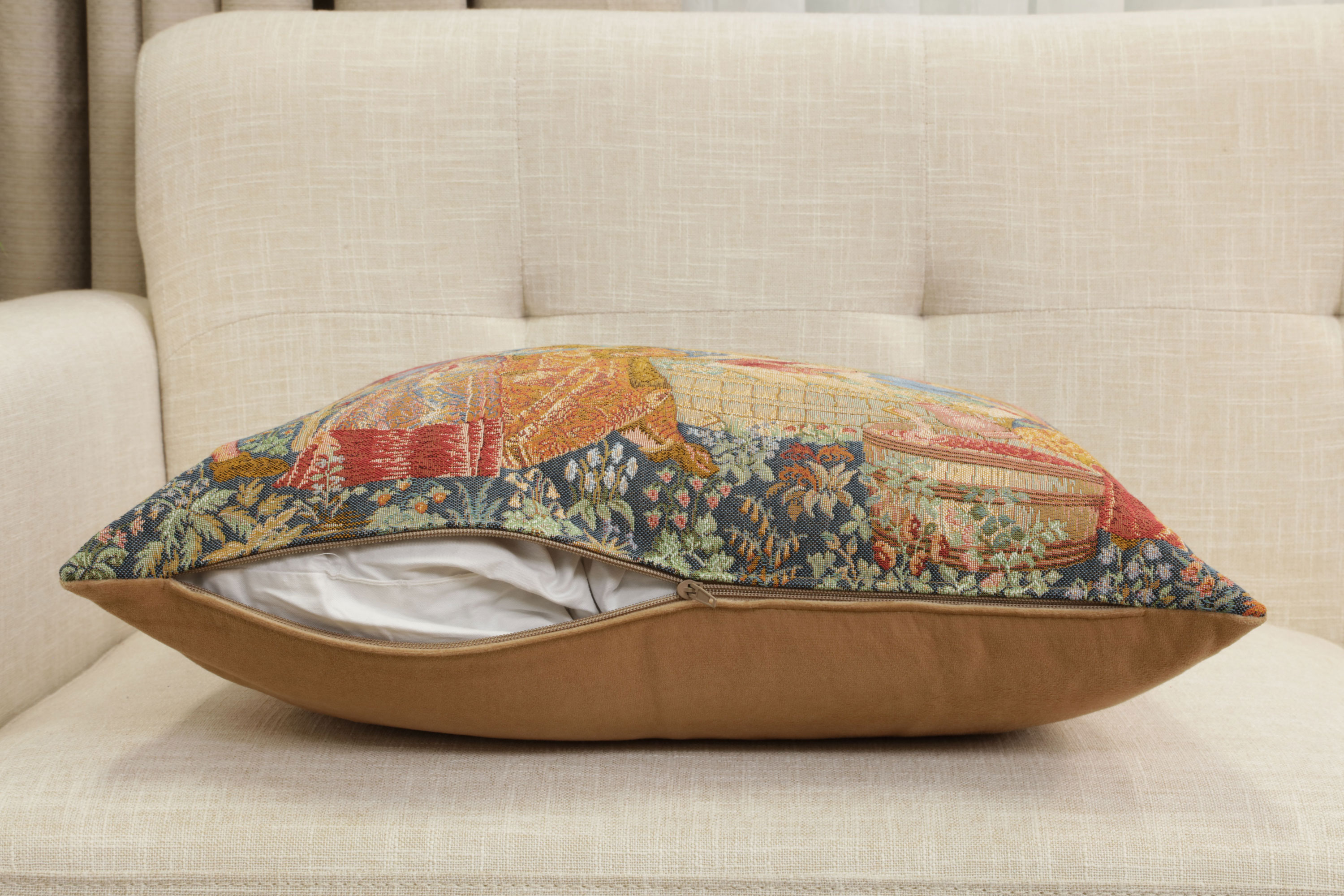 Medieval The Wine Press Tapestry Pillow Cover 19x19 Inch Cotton Jacquard Woven Cushion Cover