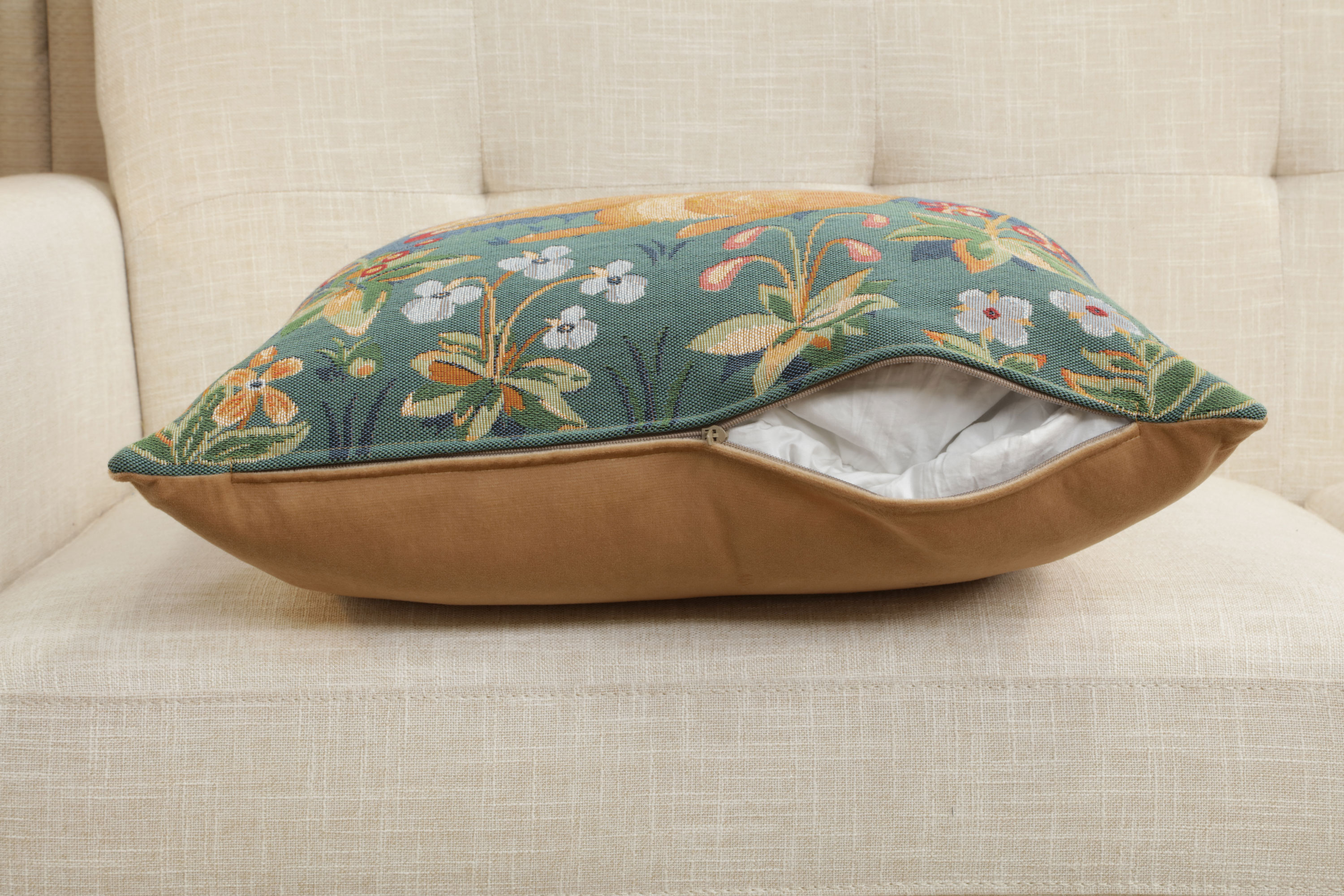 Medieval Tree Squirrel Tapestry Pillow Cover 19x19 Inch Cotton Jacquard Woven Cushion Cover