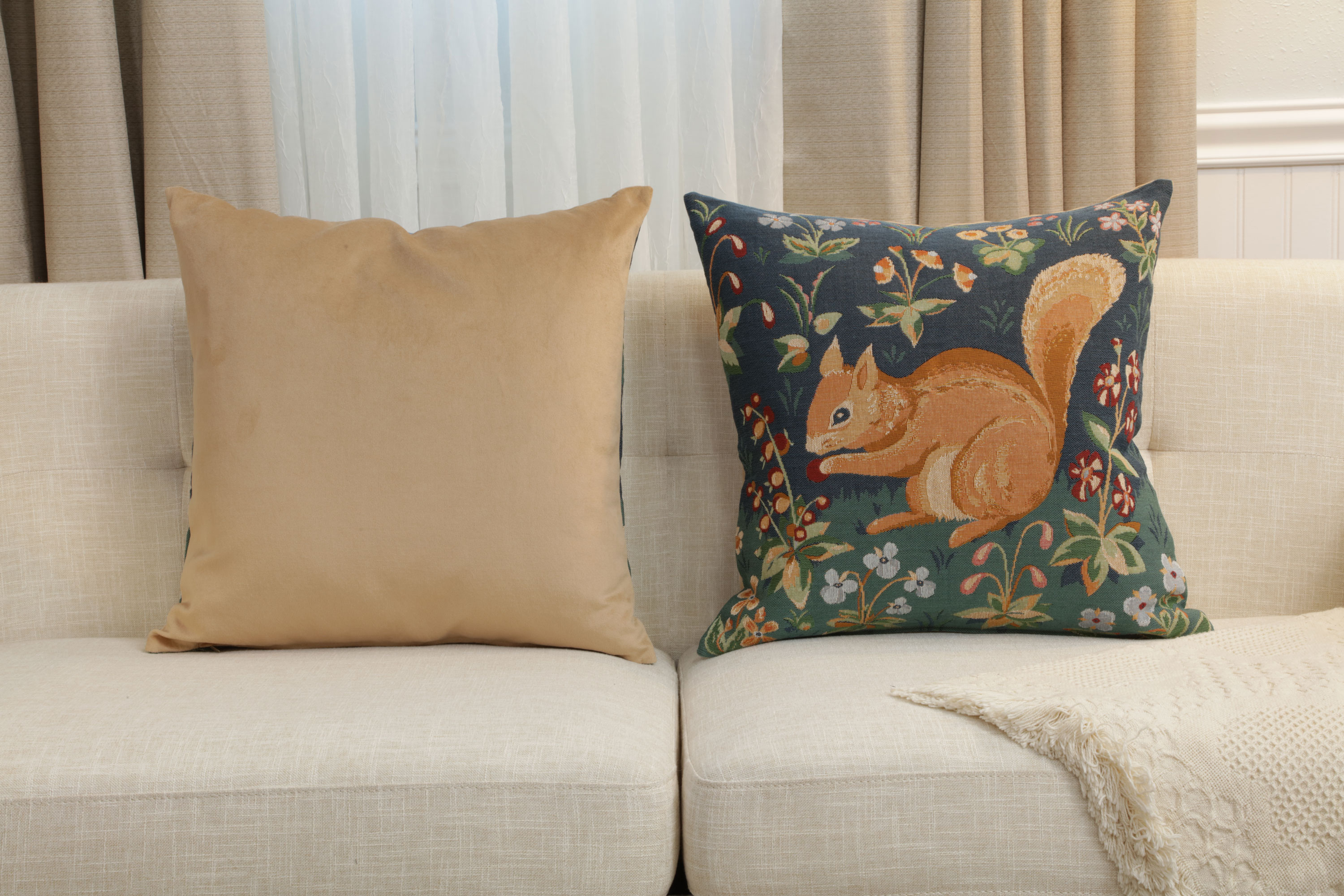 Medieval Tree Squirrel Tapestry Pillow Cover 19x19 Inch Cotton Jacquard Woven Cushion Cover