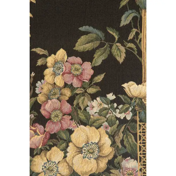 Corinthian Columns Black