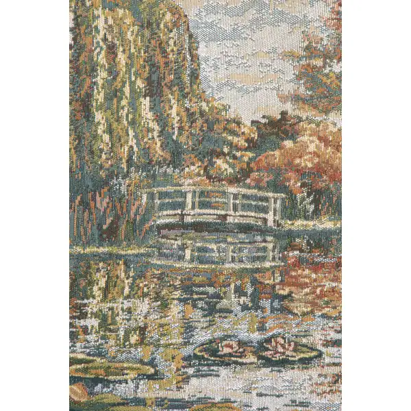 Giverny with Acantha Leaf Border