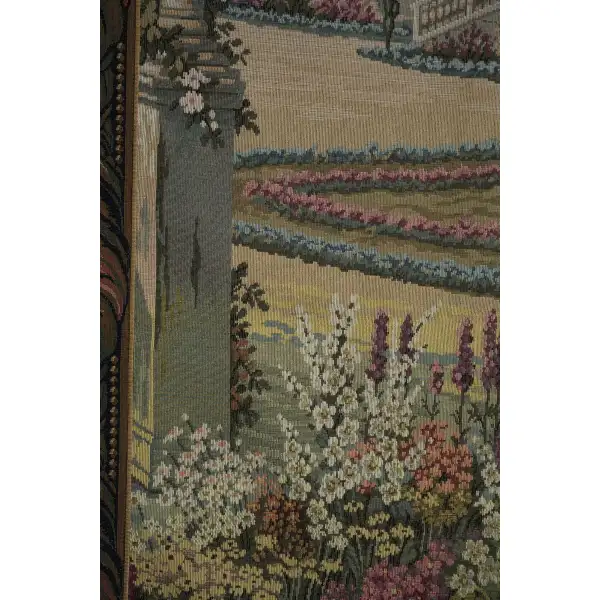 Como Garden with Acanthe Borderrder