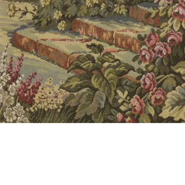 Garden Small with Trellis