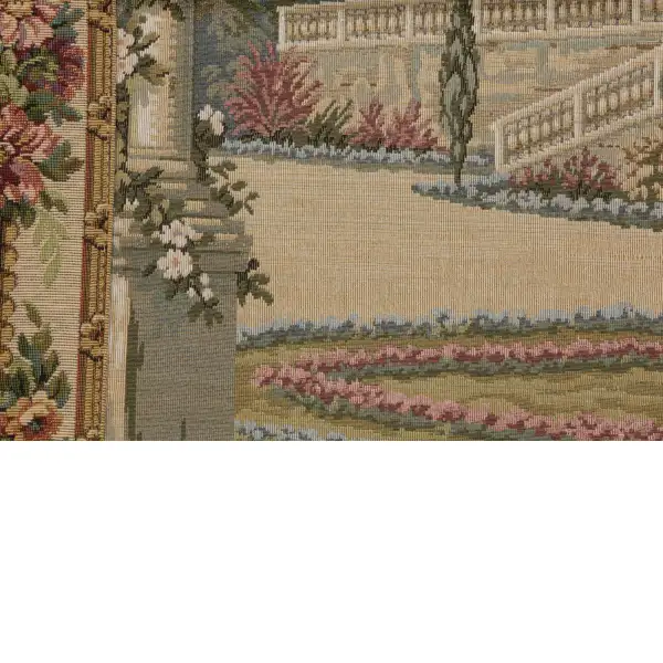 Garden Small with Trellis